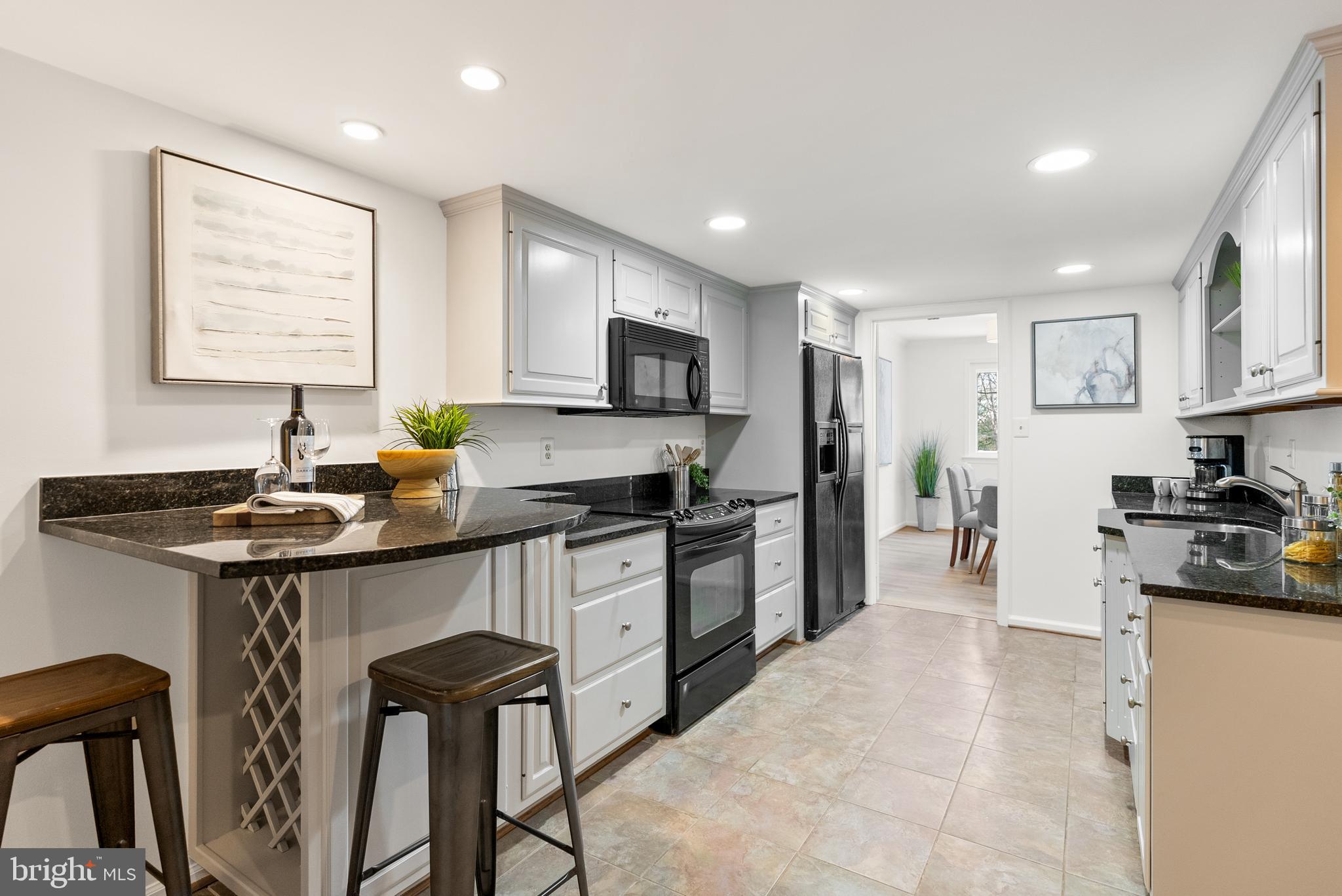 BURKE CENTRE - Residential