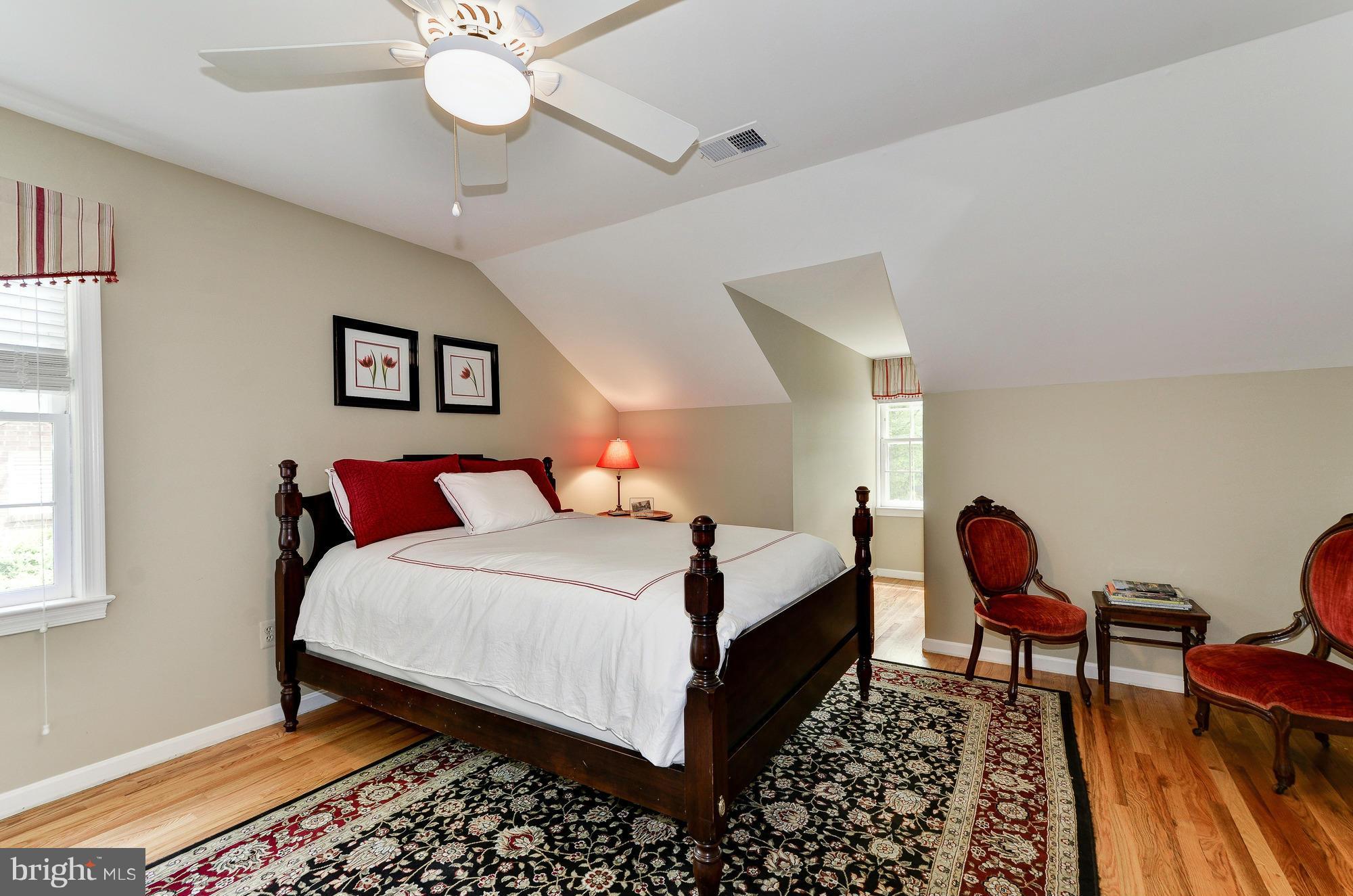 RIVER FALLS - Residential