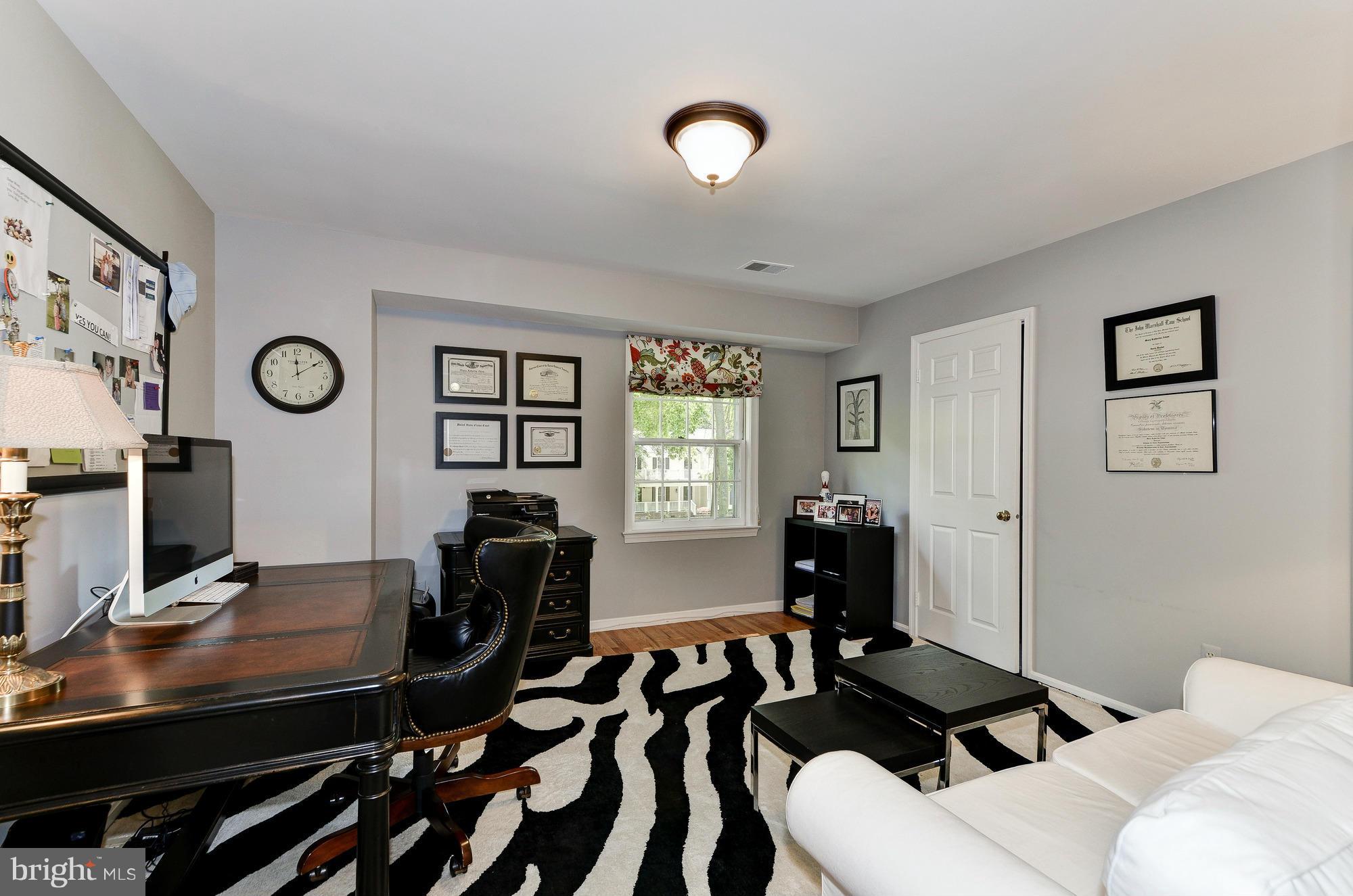 RIVER FALLS - Residential