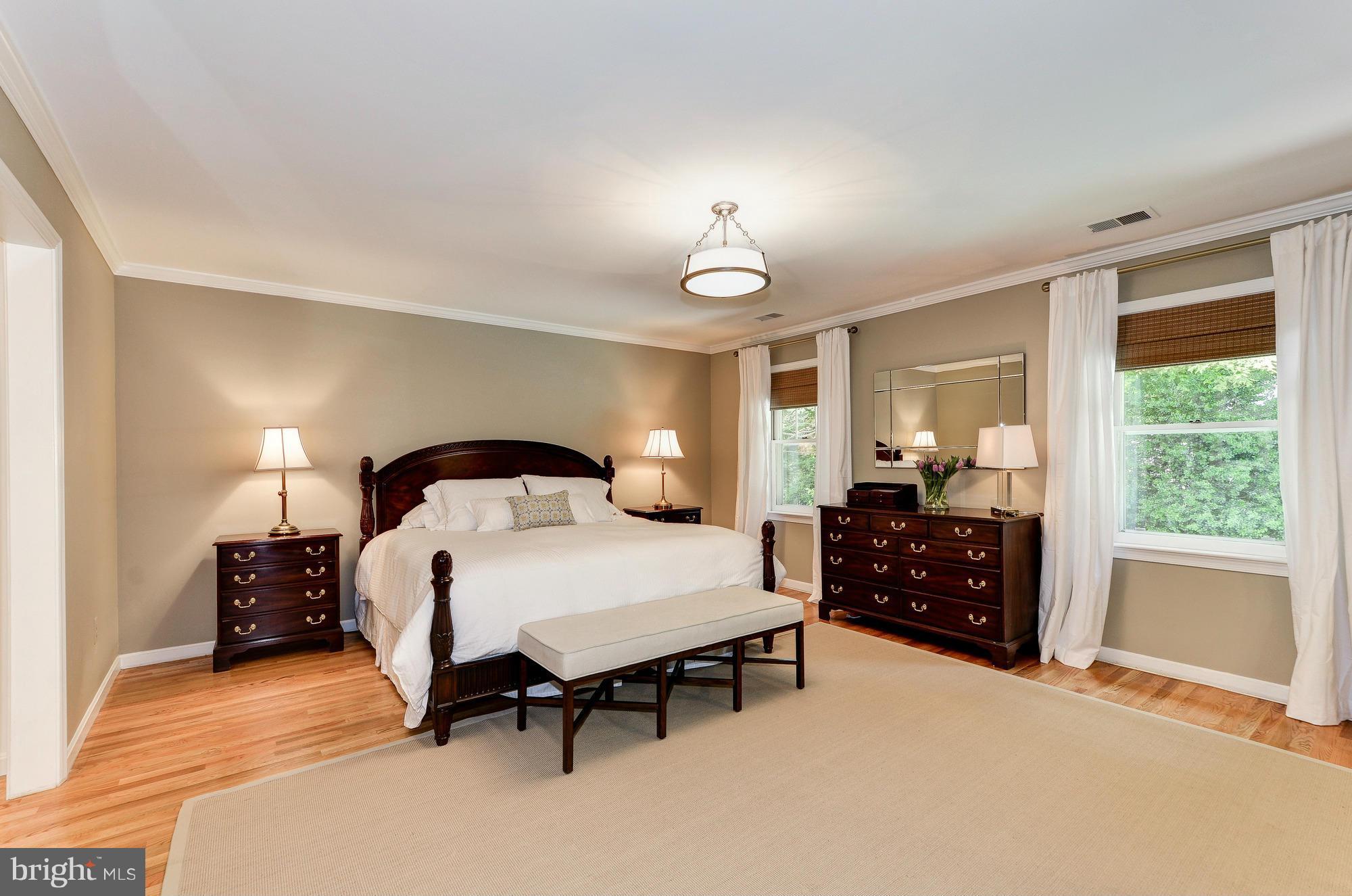 RIVER FALLS - Residential