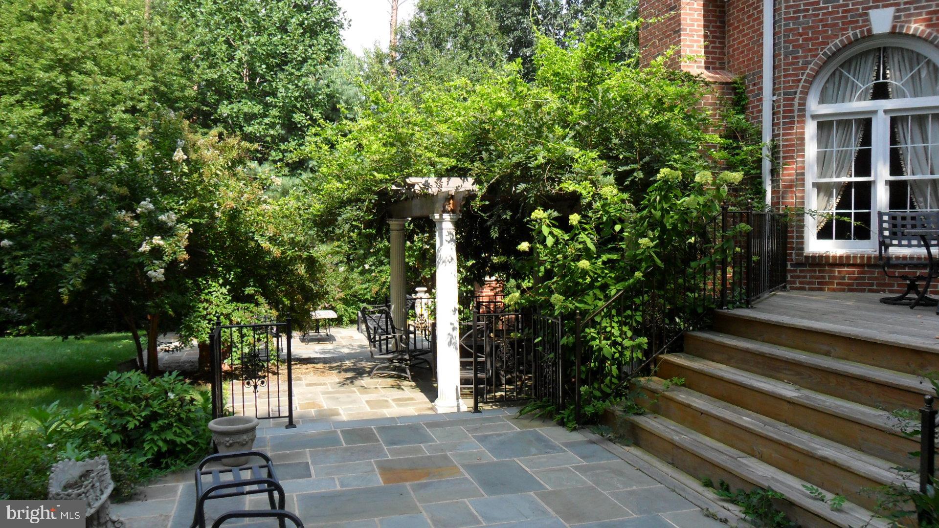 BENNETT FARMS - Residential Lease