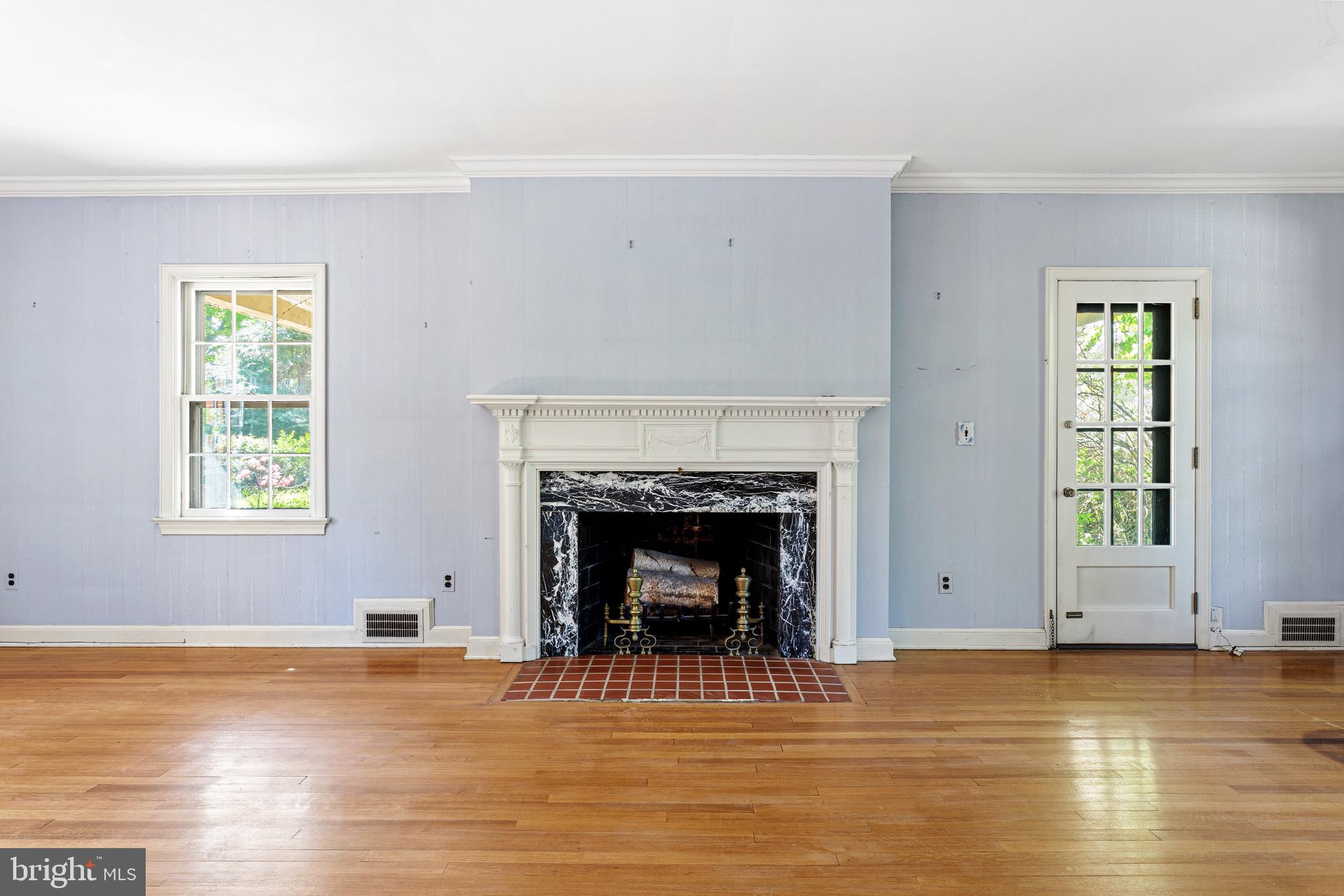 419 VIRGINIA AVE