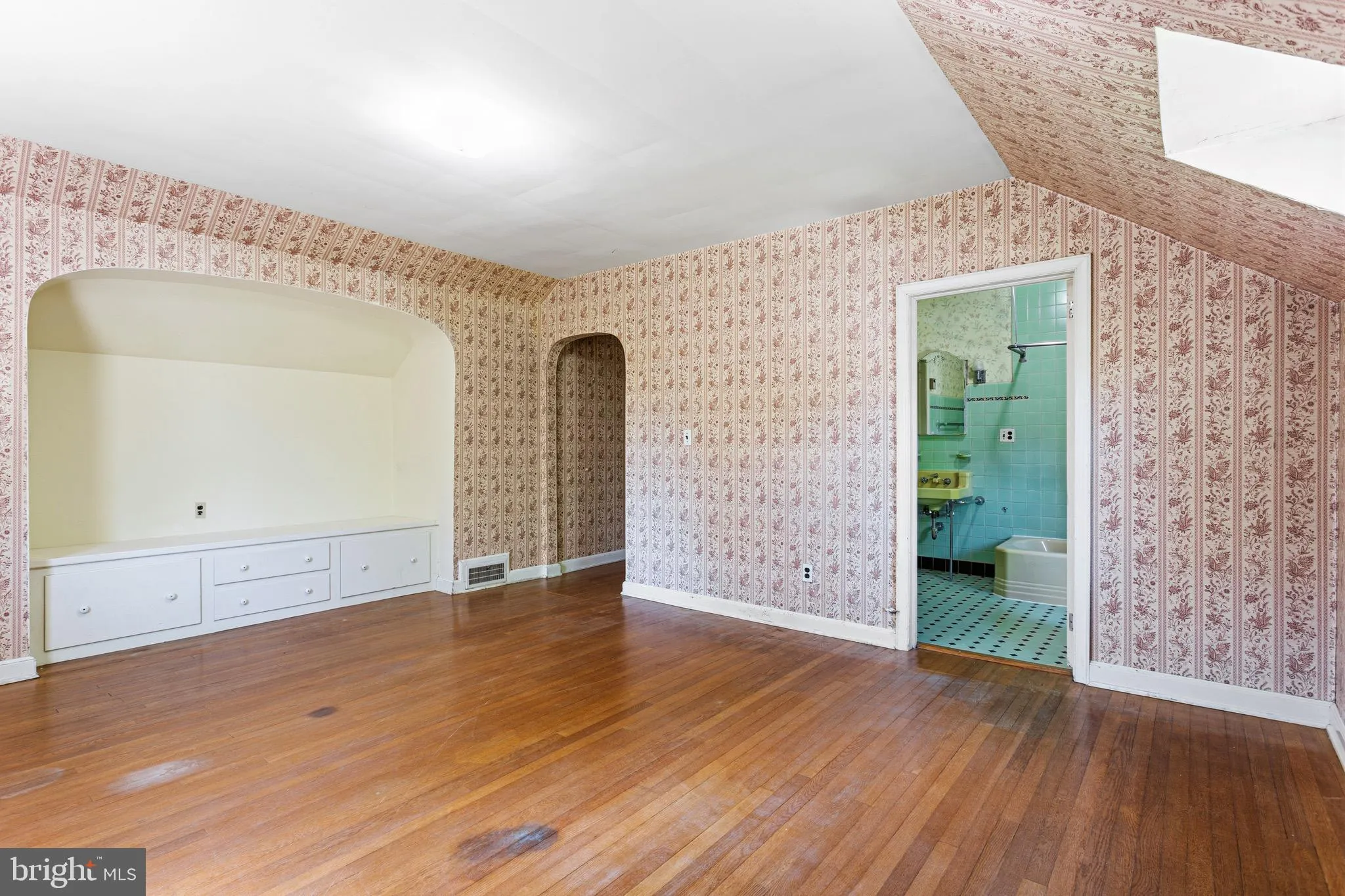 Additional image 59 of 419 Virginia Ave, Collingswood, NJ 08107