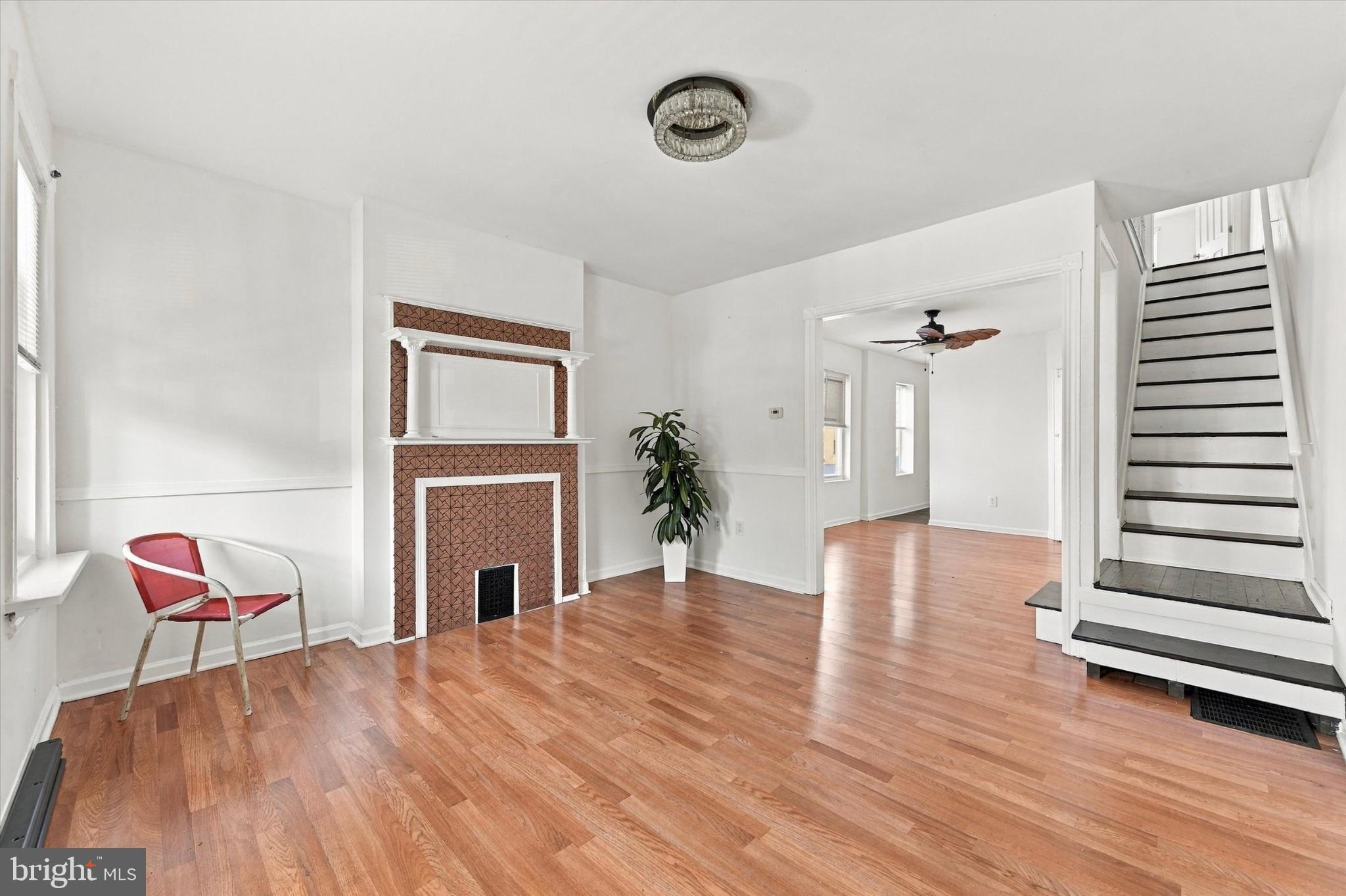 301 E 24TH STREET