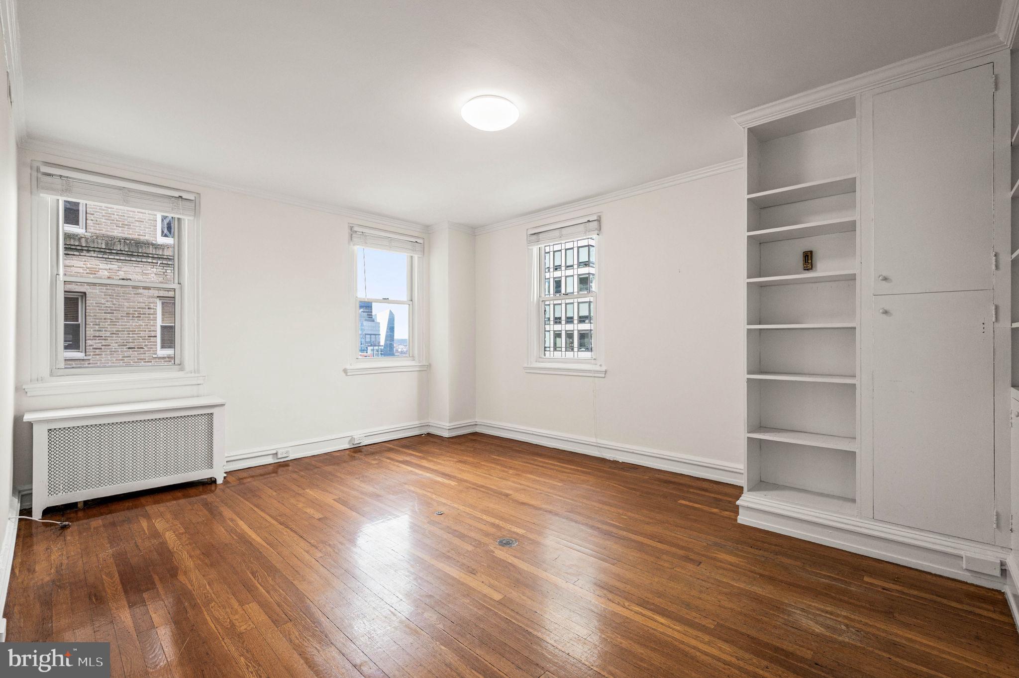 RITTENHOUSE SQUARE - Residential