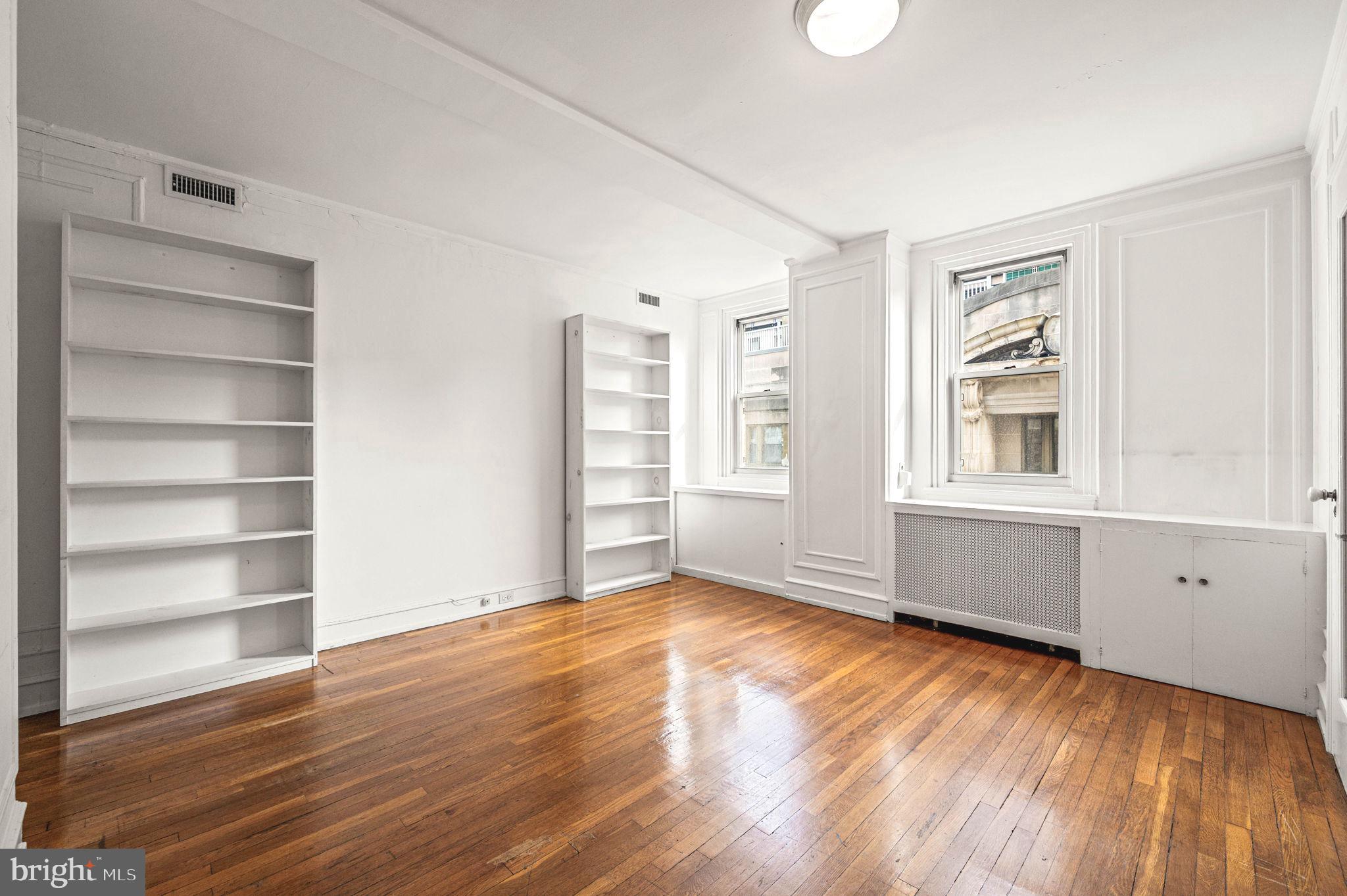 RITTENHOUSE SQUARE - Residential