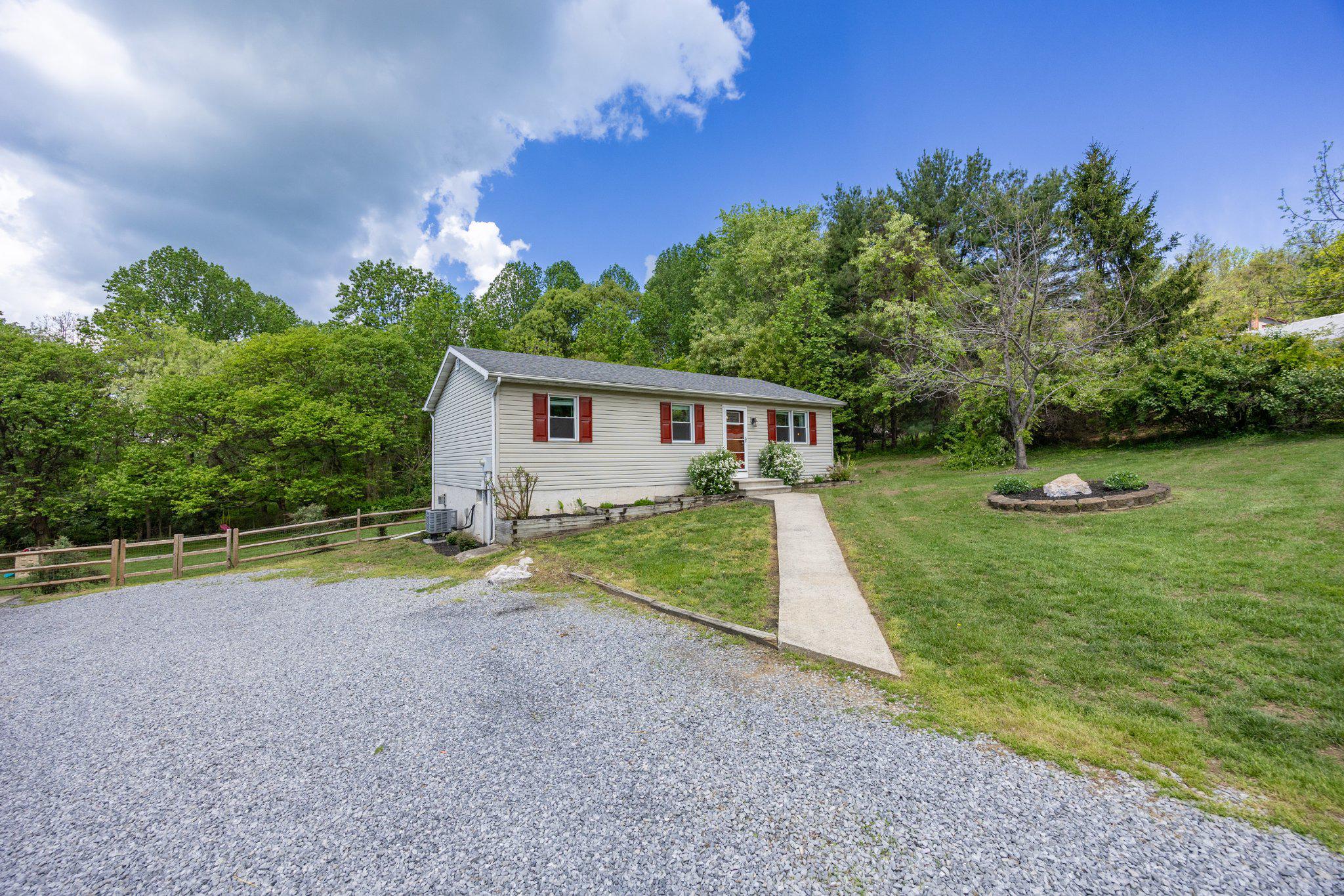 88 LOBACHSVILLE ROAD
