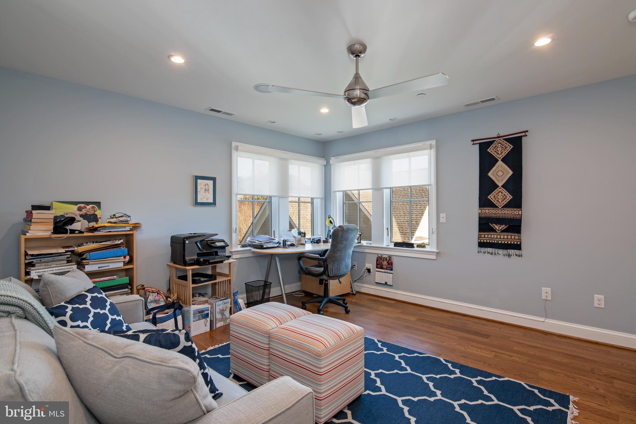 PRESQUILE - Residential