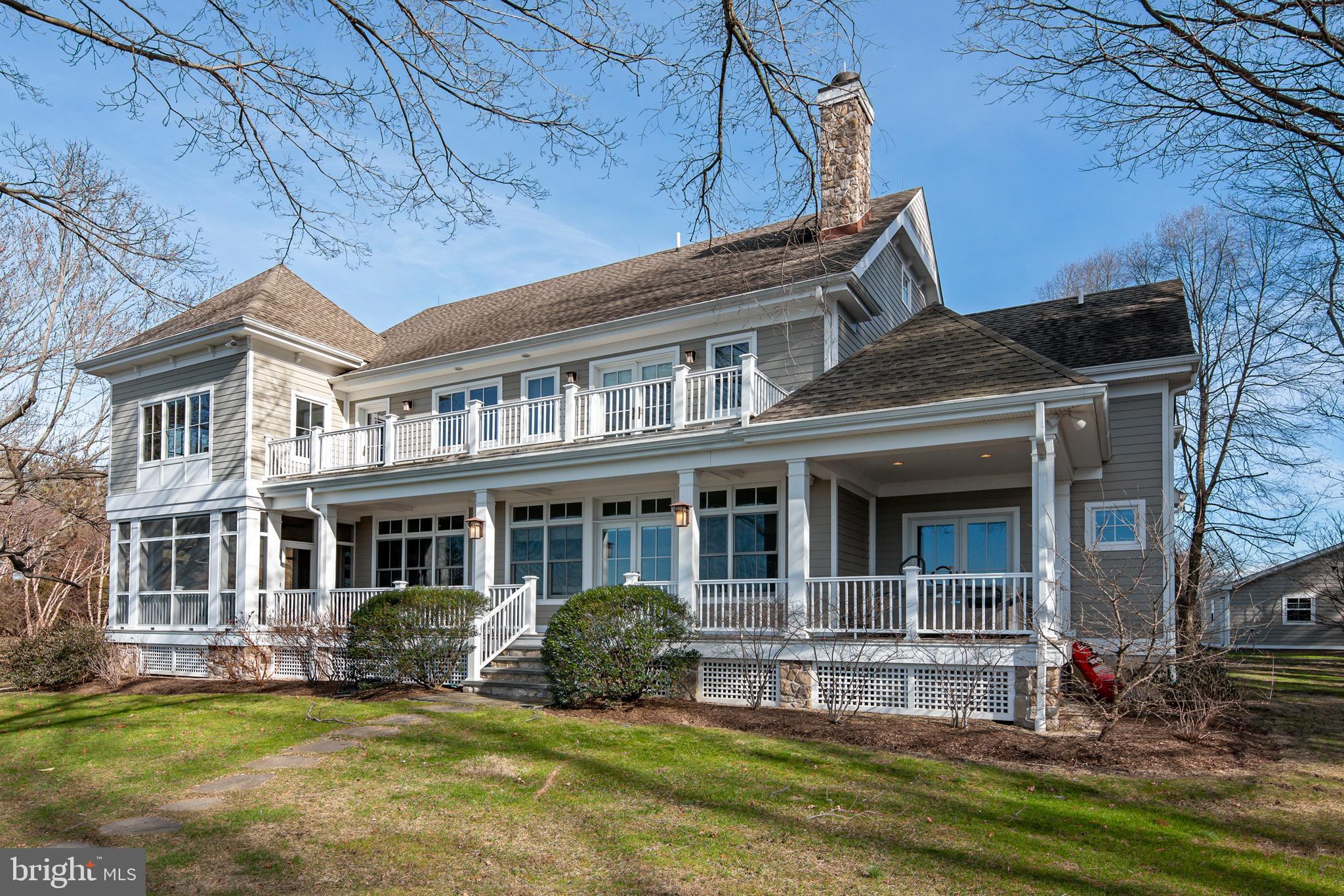 PRESQUILE - Residential