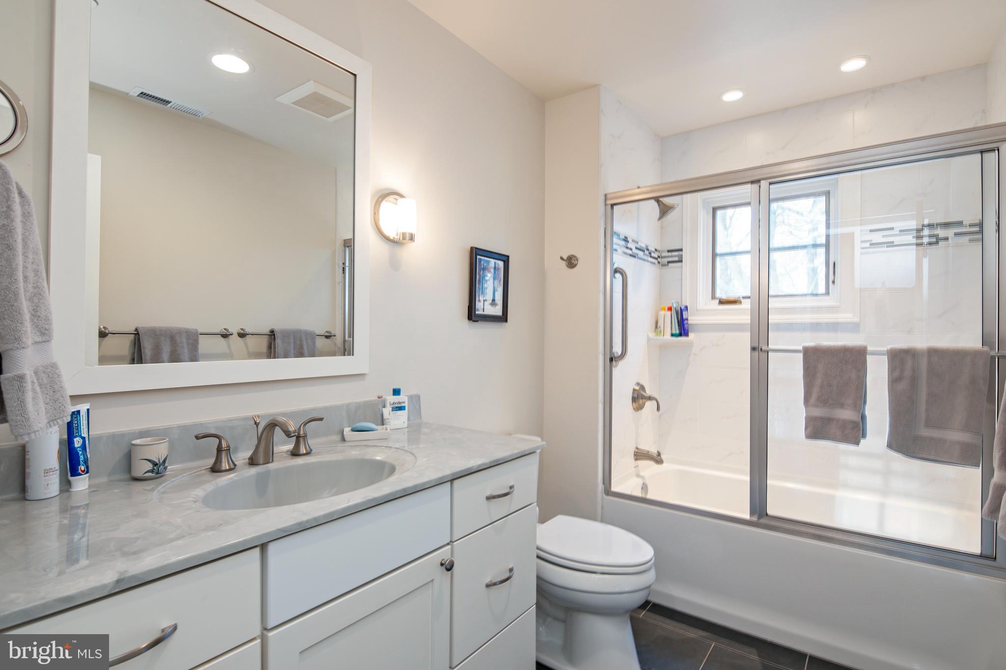 PRESQUILE - Residential