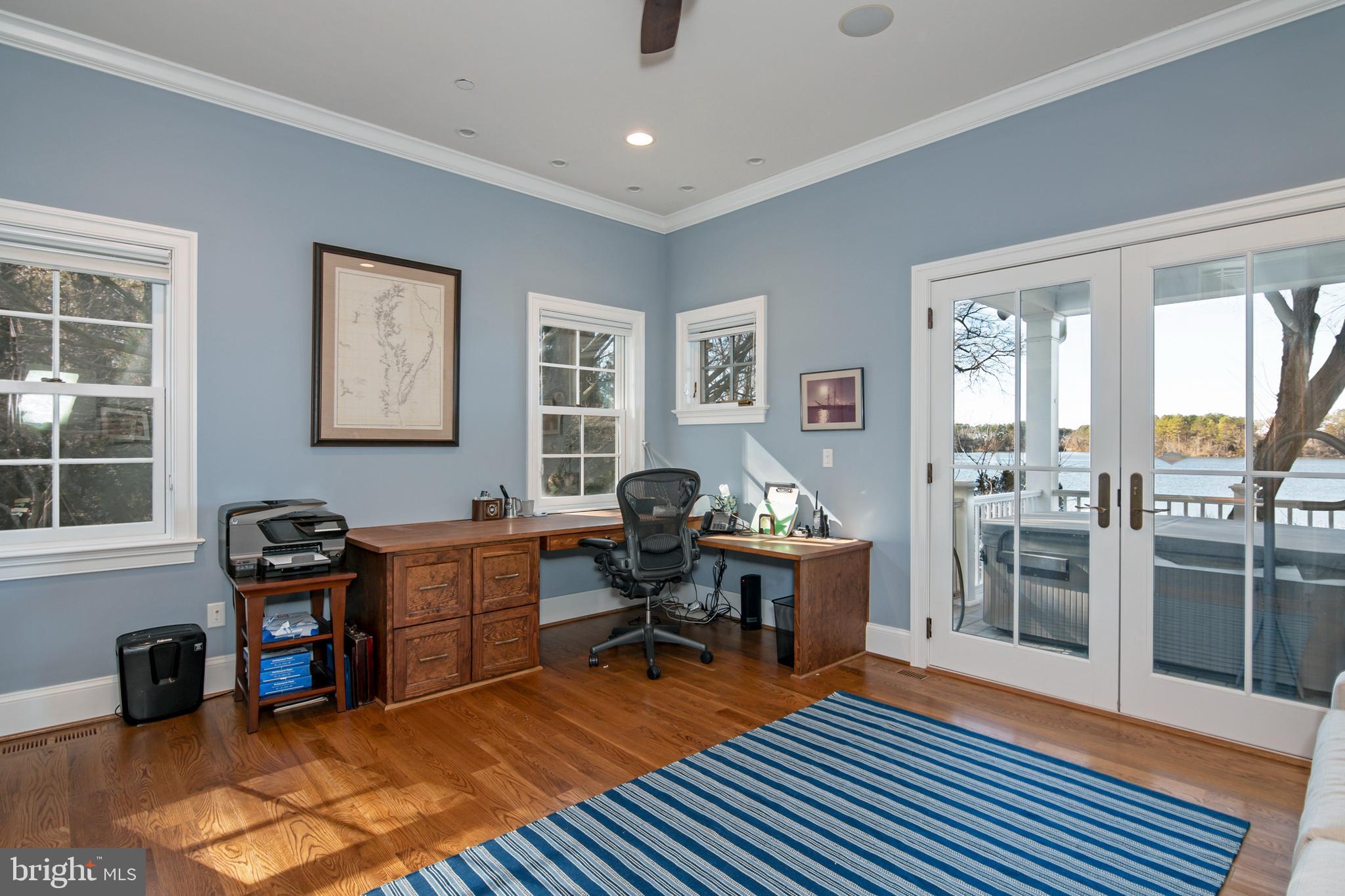 PRESQUILE - Residential