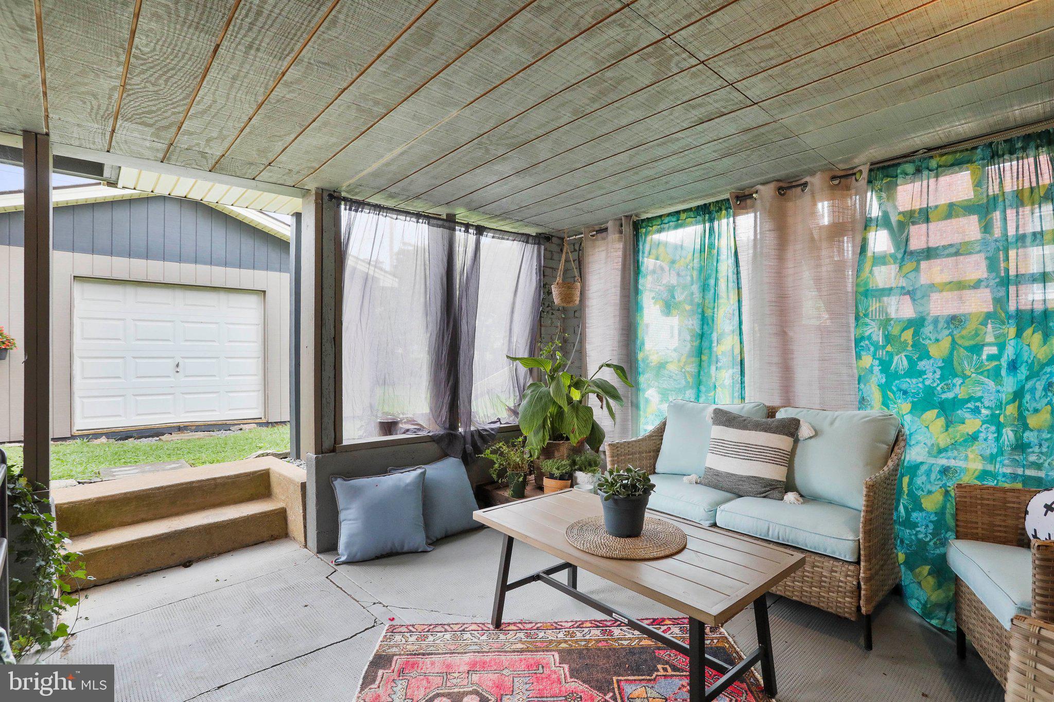 CITY OF CHARLES TOWN - Residential