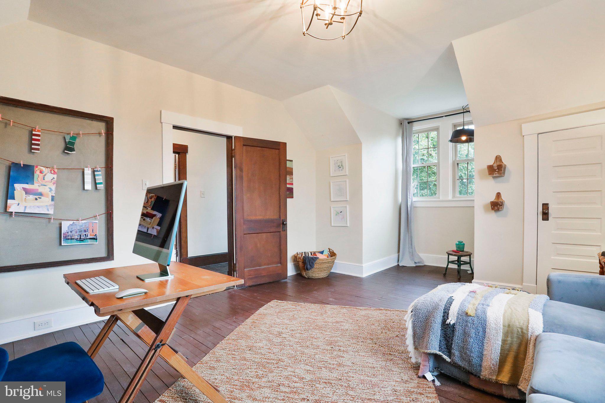 CITY OF CHARLES TOWN - Residential