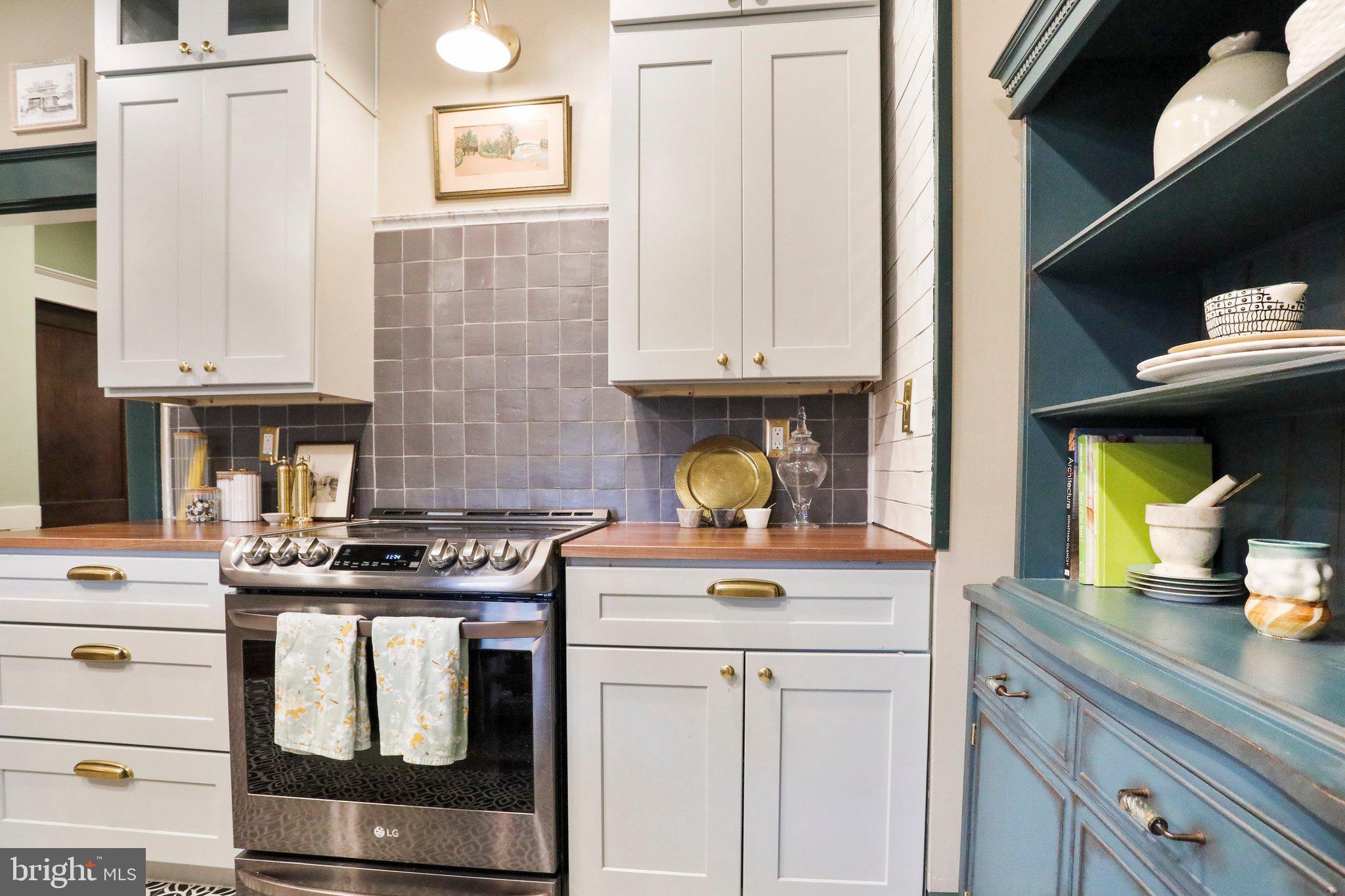 CITY OF CHARLES TOWN - Residential