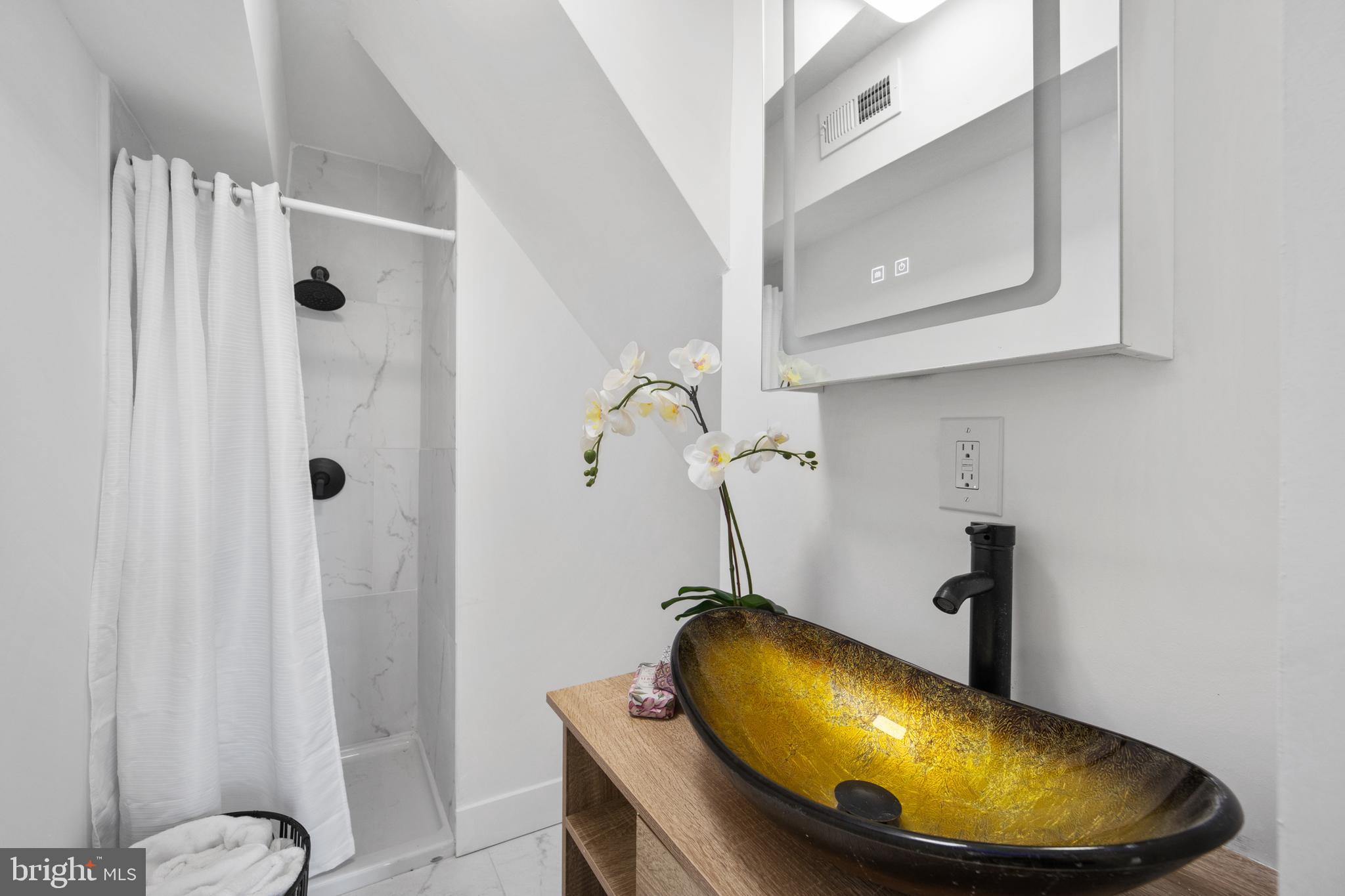 EAST MT AIRY - Residential