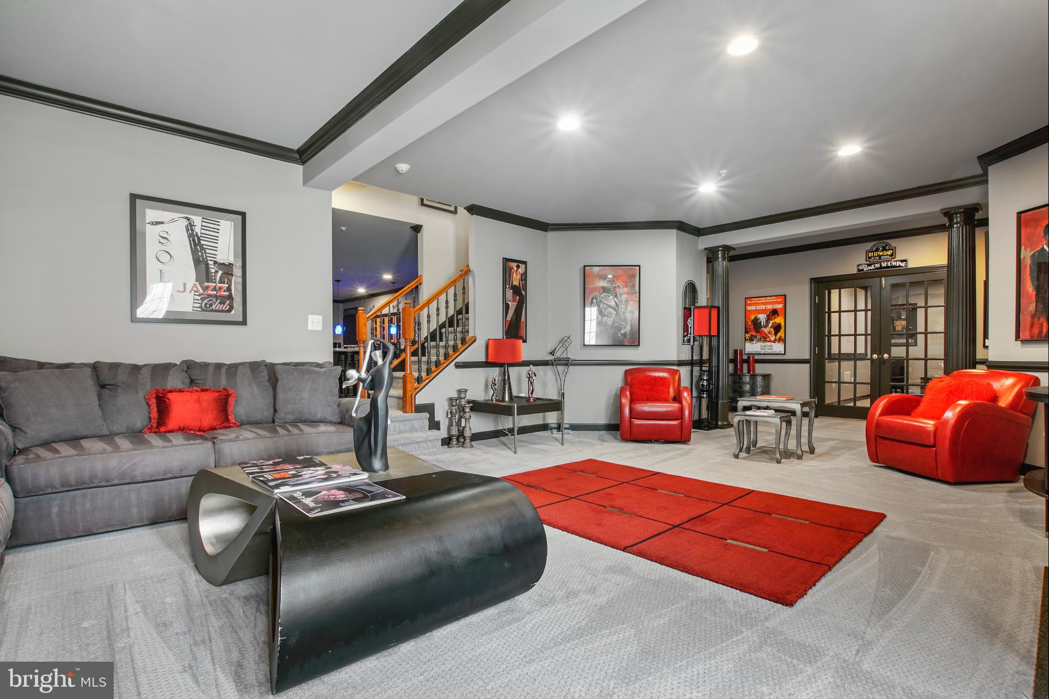 FAIRVIEW MANOR - Residential