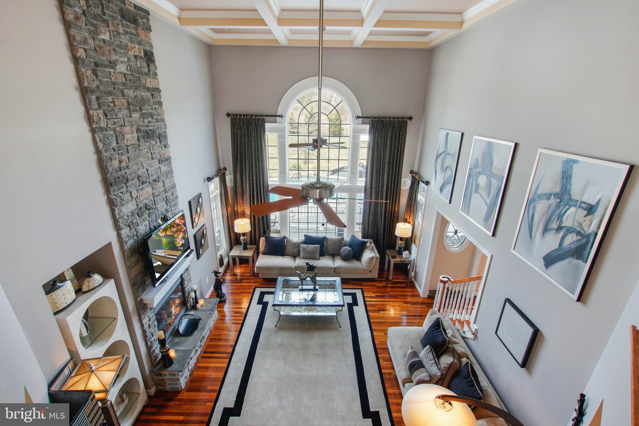 FAIRVIEW MANOR - Residential