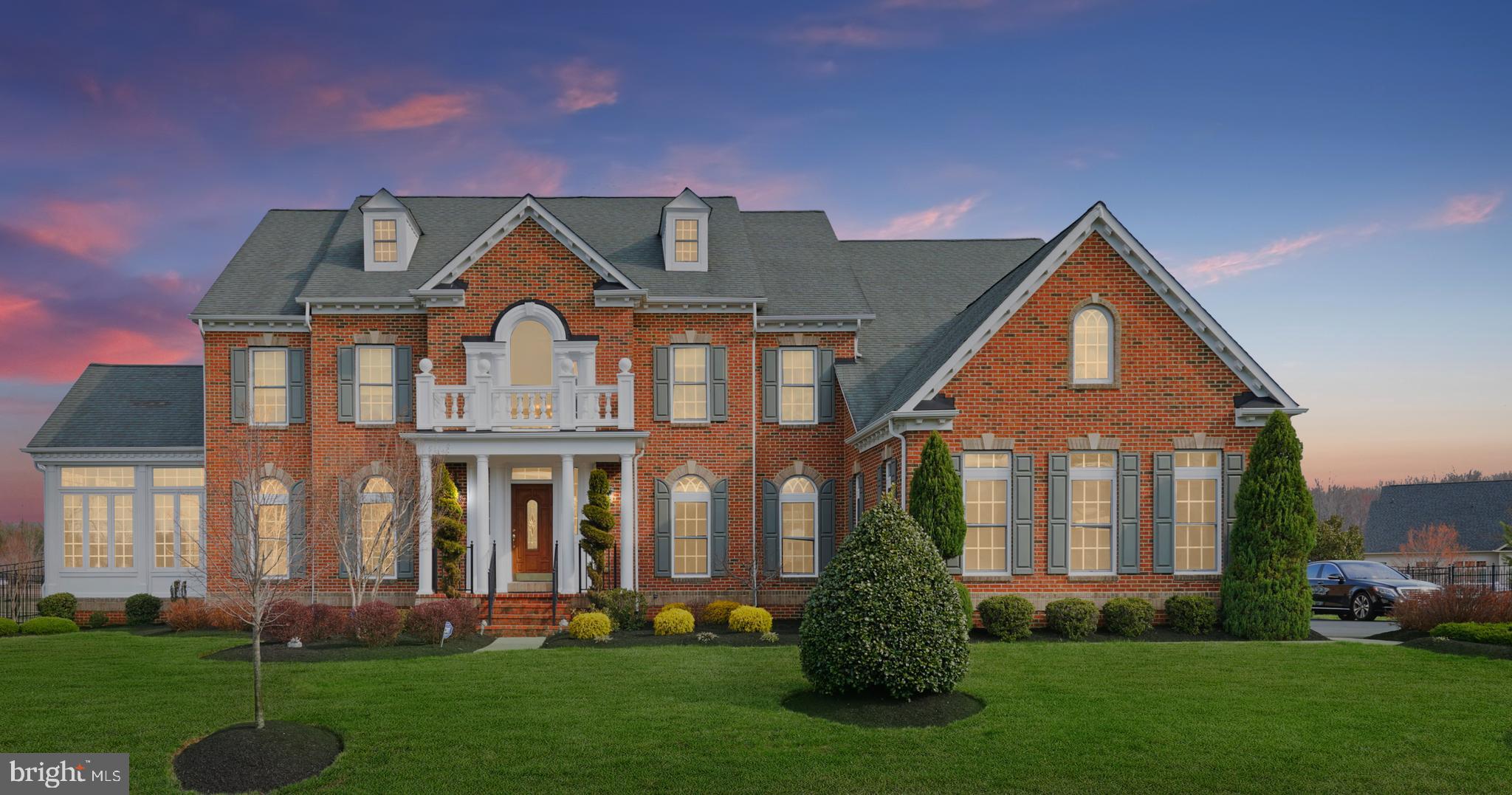 FAIRVIEW MANOR - Residential