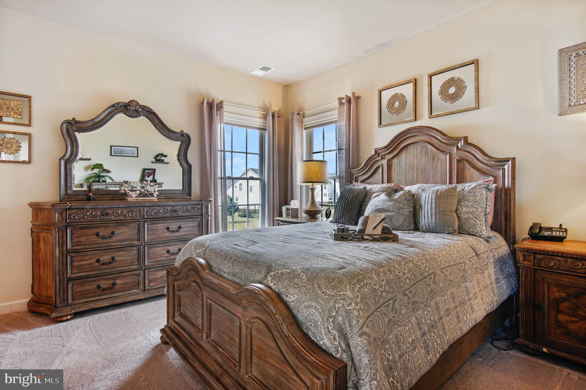 FAIRVIEW MANOR - Residential