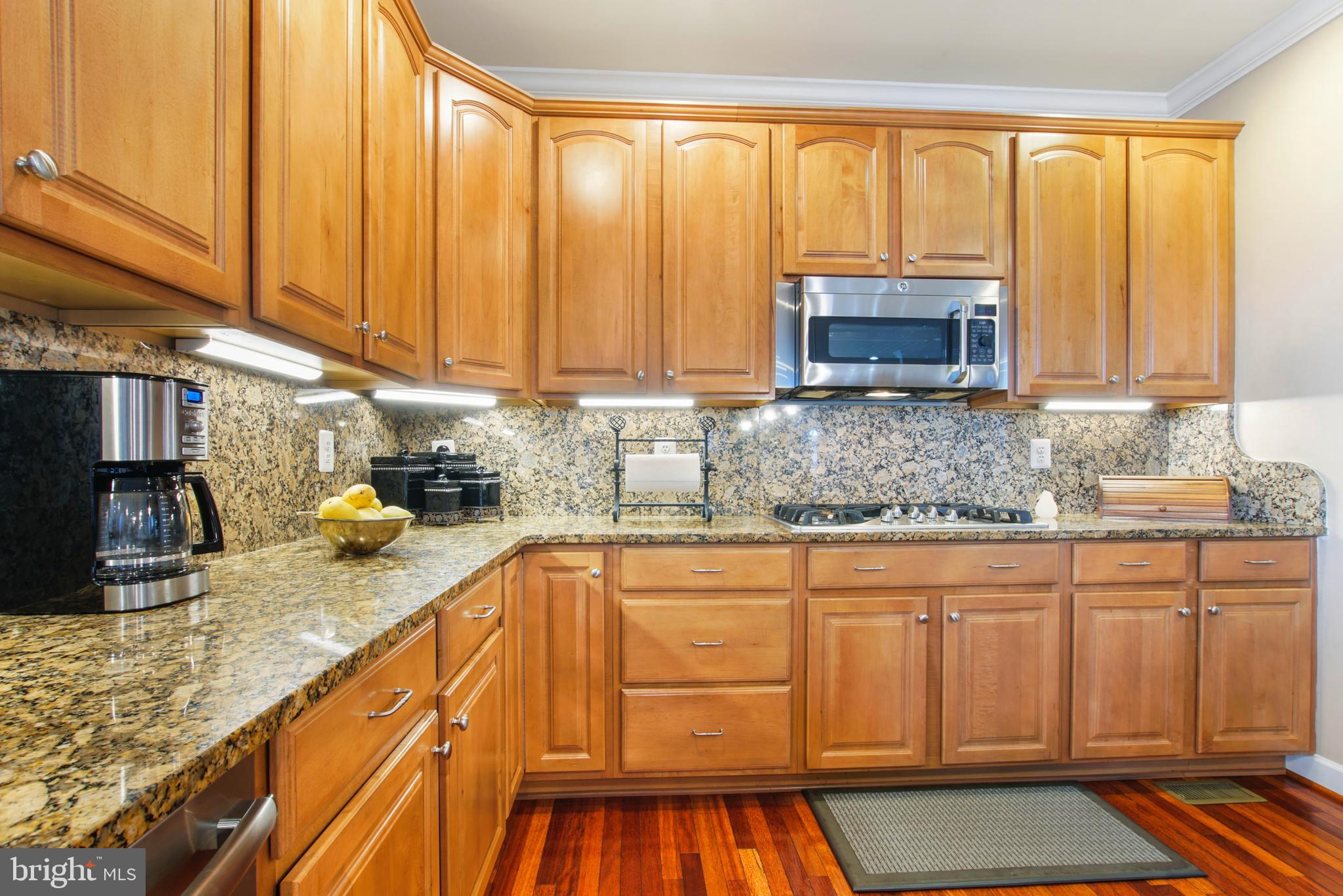 FAIRVIEW MANOR - Residential