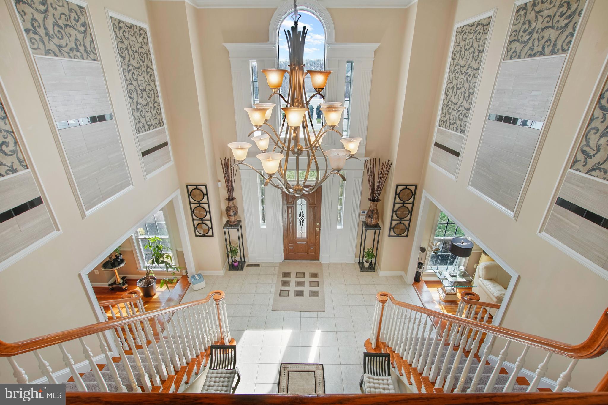 FAIRVIEW MANOR - Residential