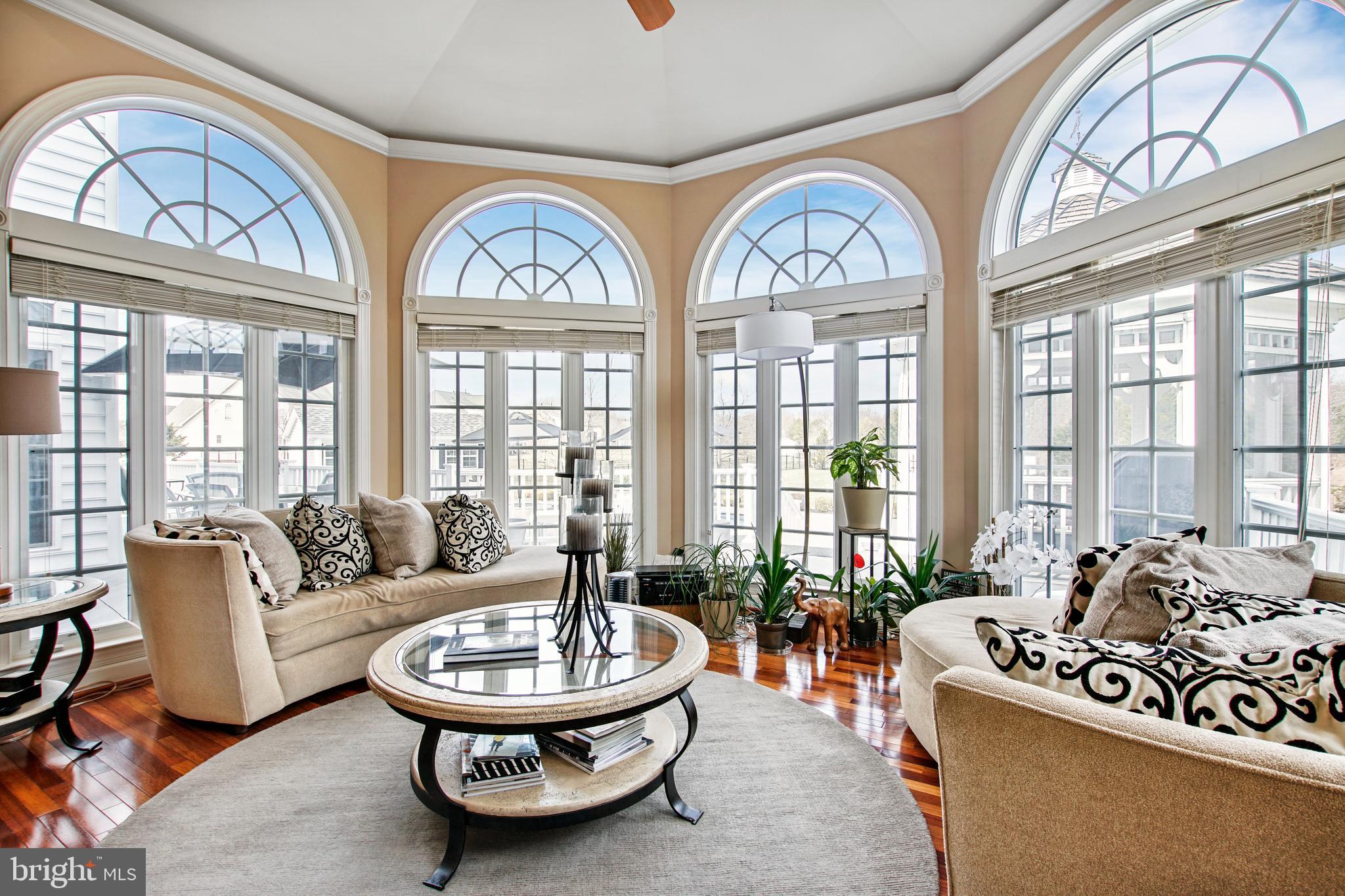 FAIRVIEW MANOR - Residential