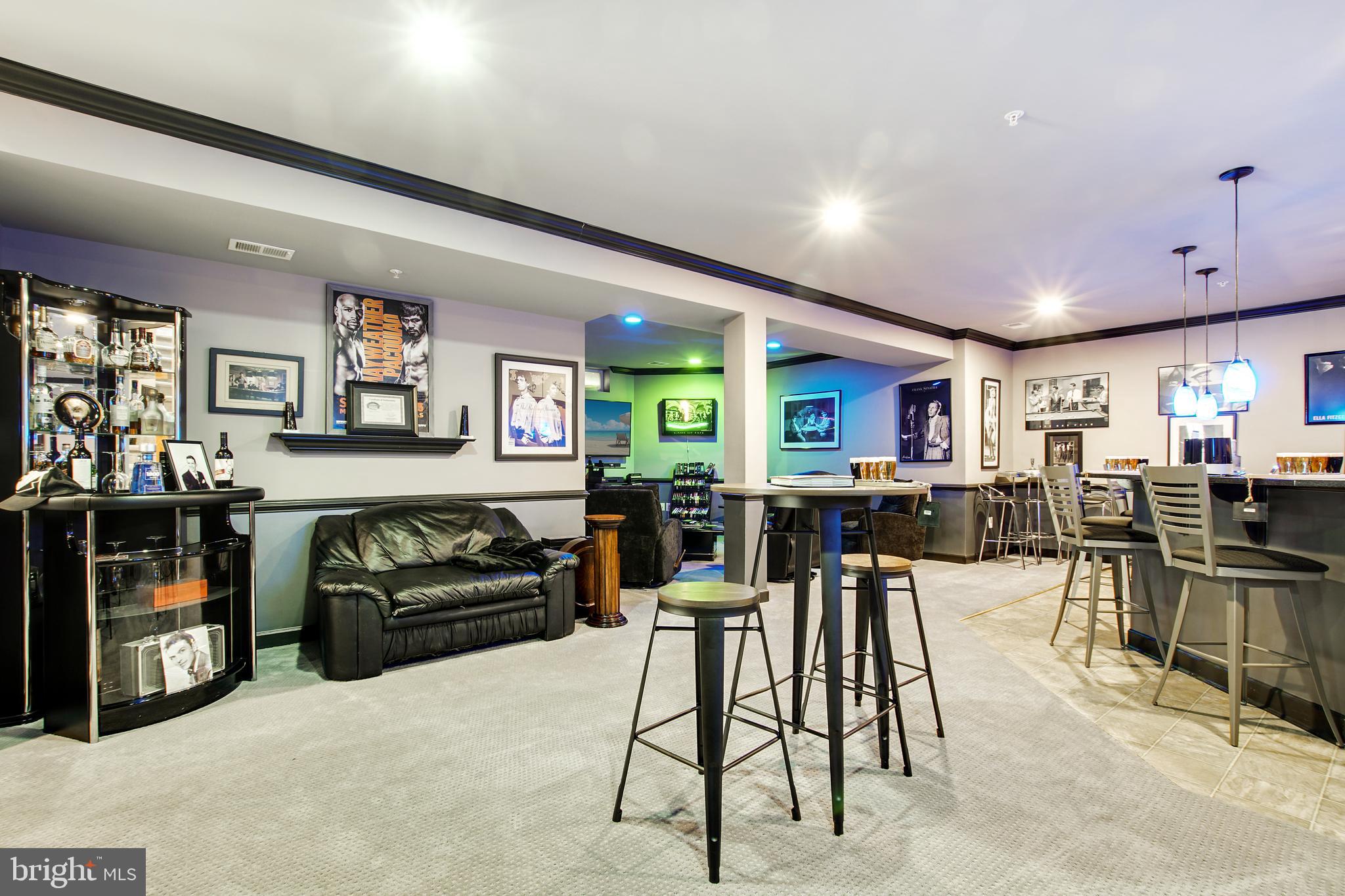 FAIRVIEW MANOR - Residential