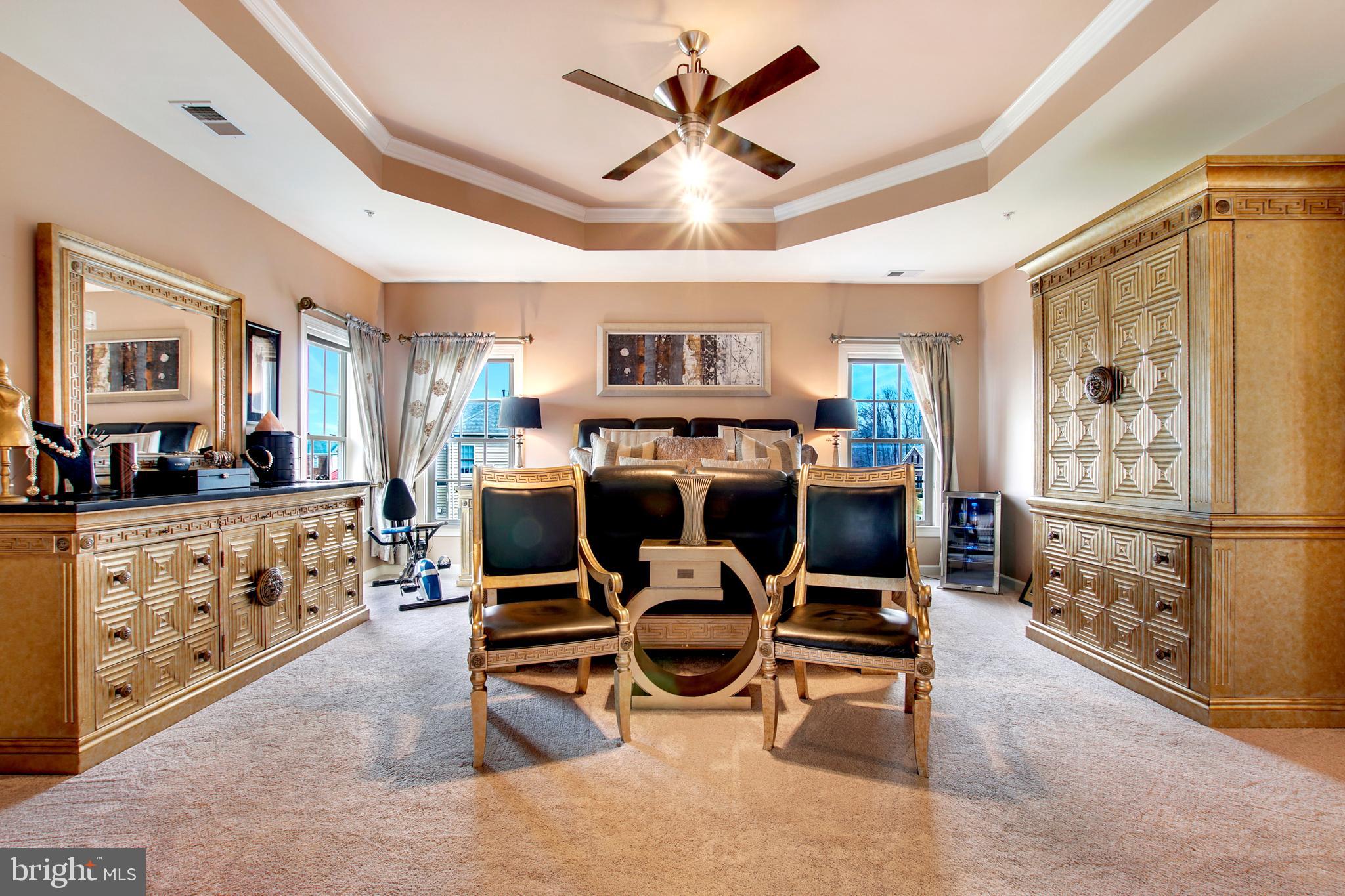 FAIRVIEW MANOR - Residential