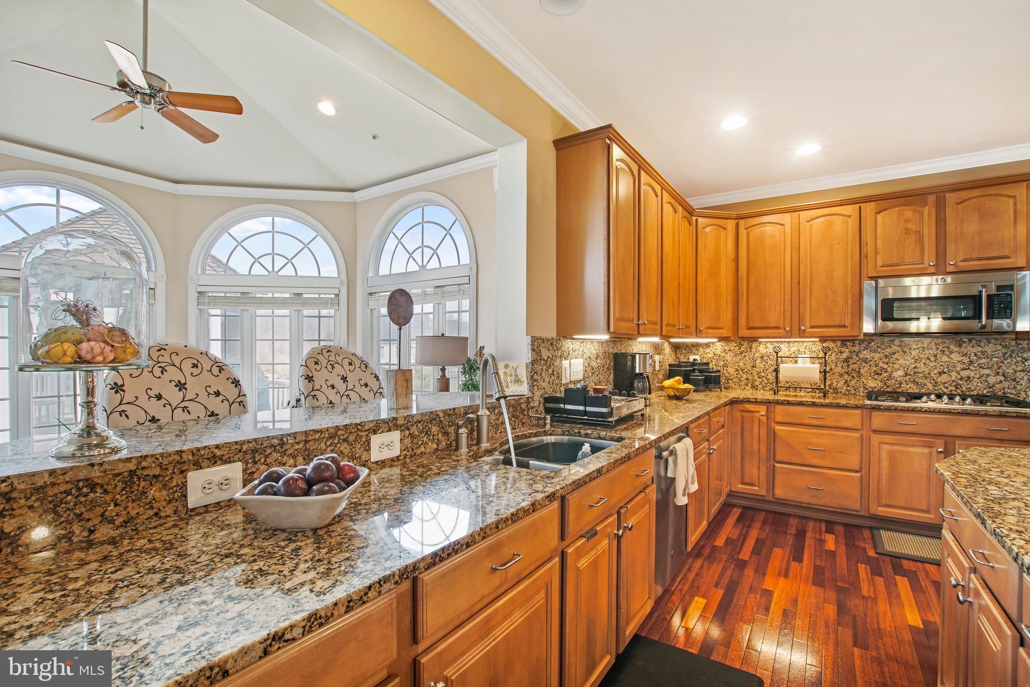 FAIRVIEW MANOR - Residential