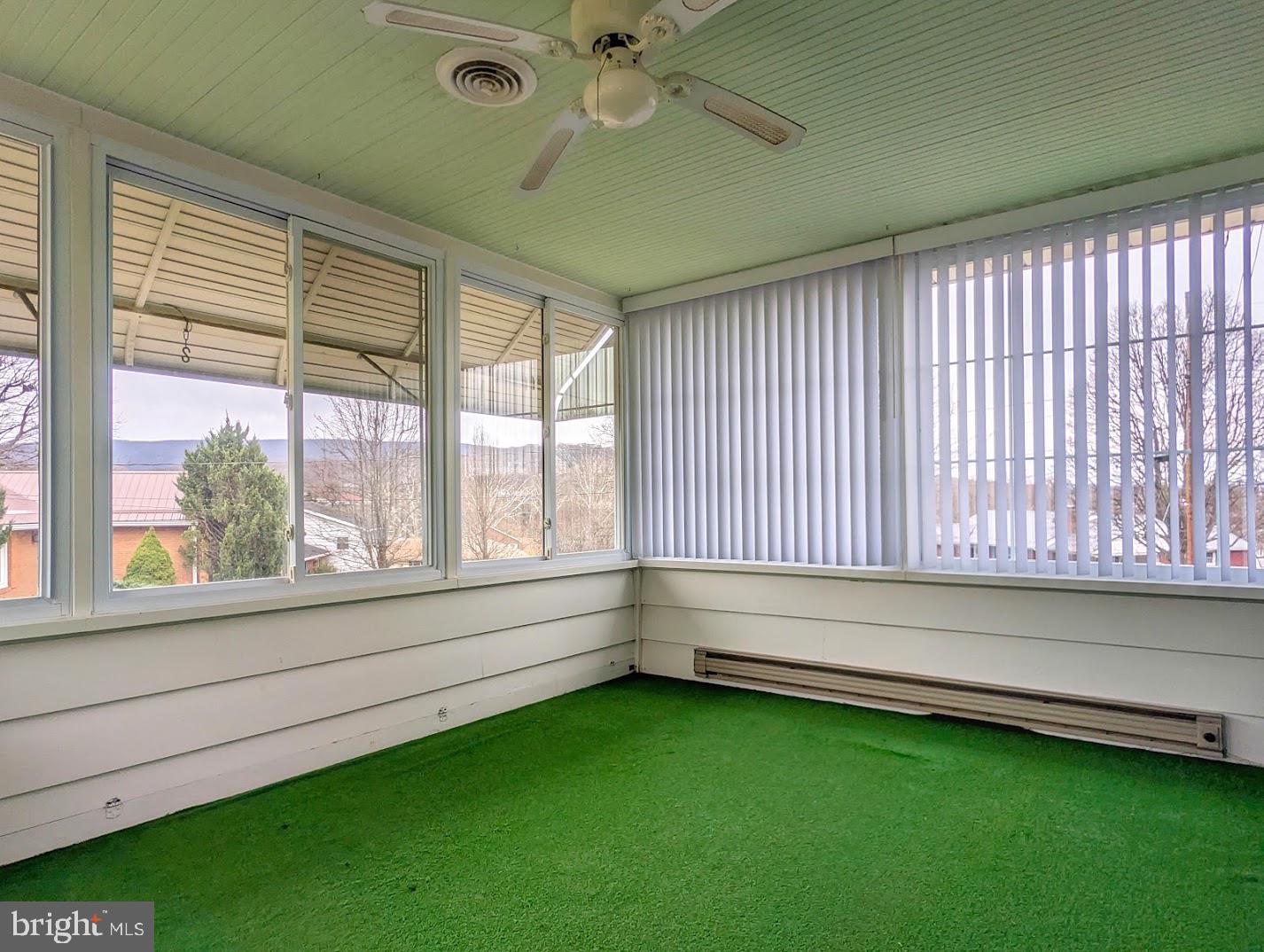 MEADOWBROOK TERRACE - Residential