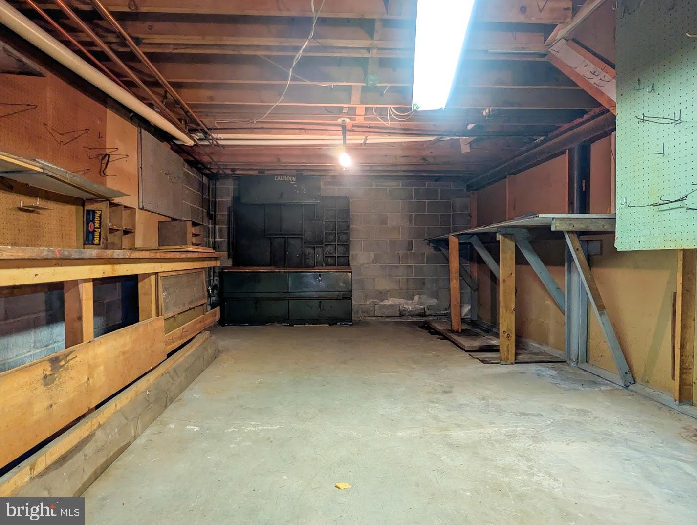 MEADOWBROOK TERRACE - Residential