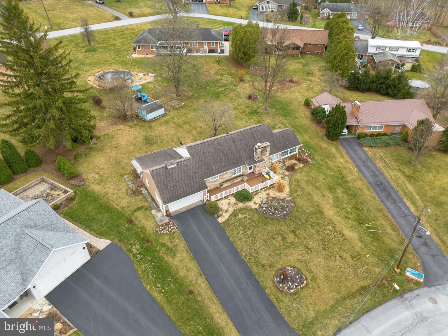 MEADOWBROOK TERRACE - Residential