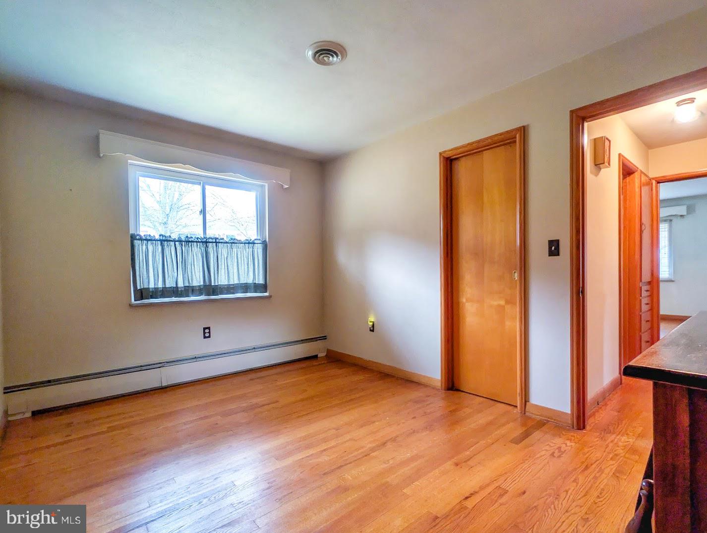 MEADOWBROOK TERRACE - Residential