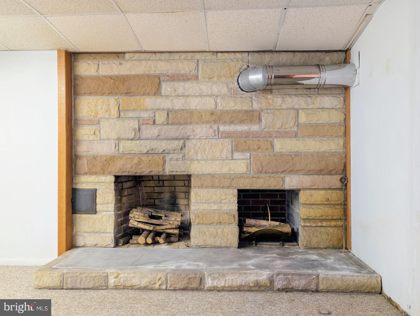 MEADOWBROOK TERRACE - Residential