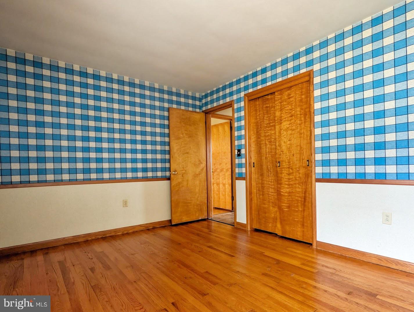 MEADOWBROOK TERRACE - Residential