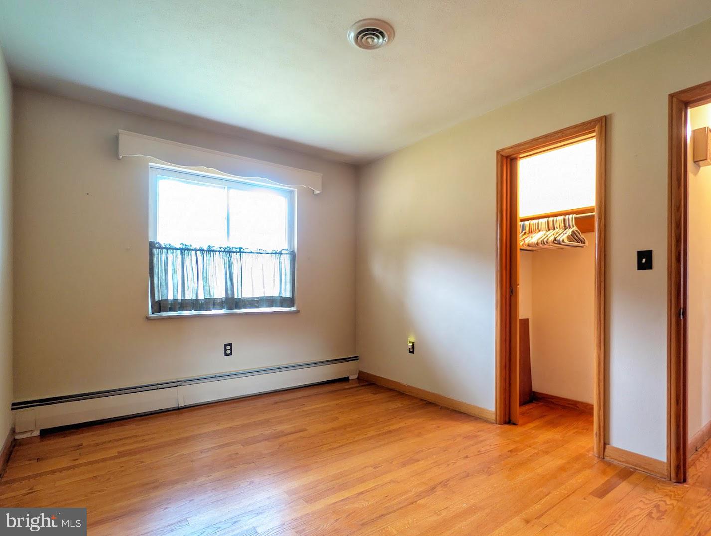 MEADOWBROOK TERRACE - Residential