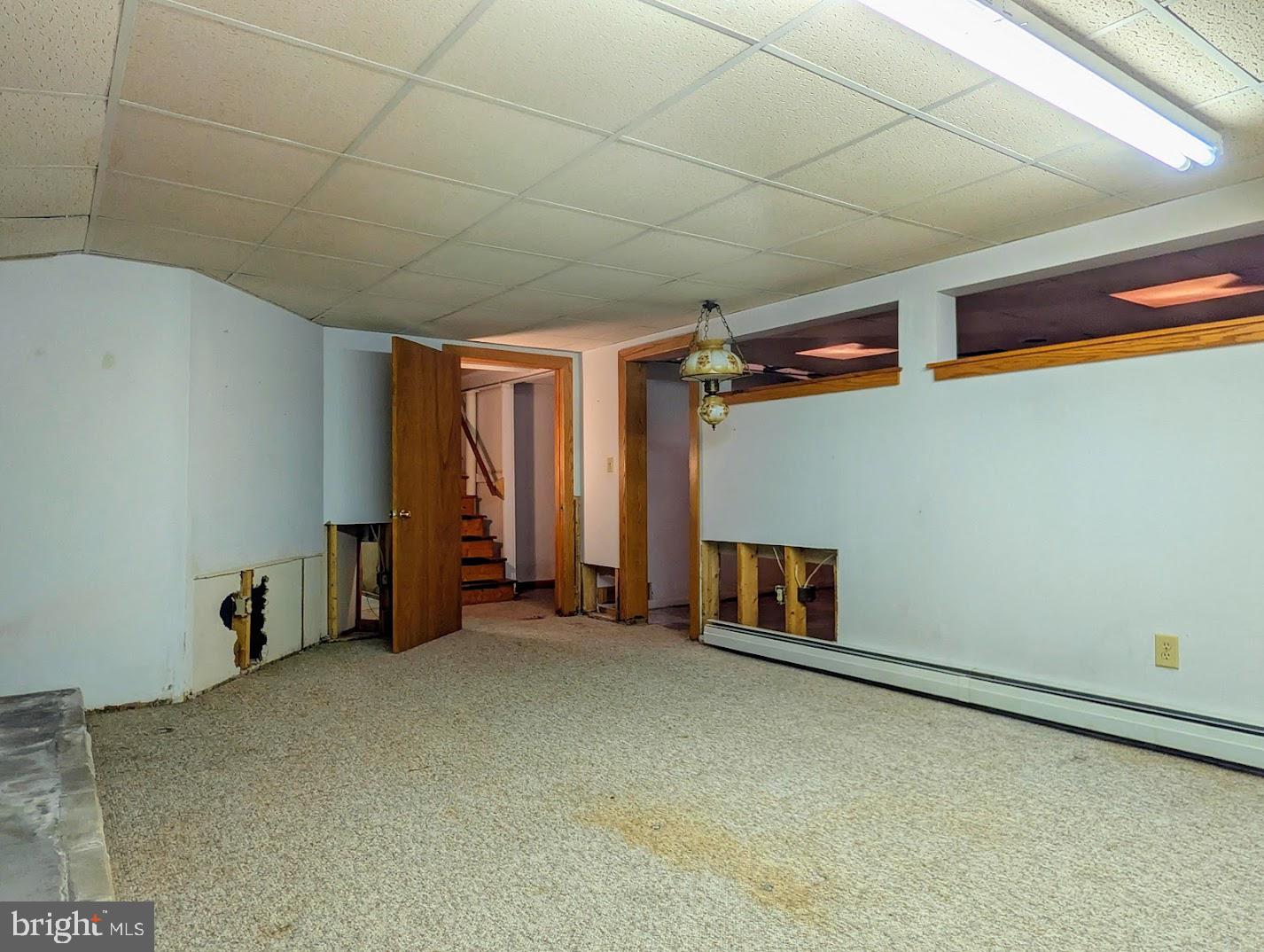 MEADOWBROOK TERRACE - Residential