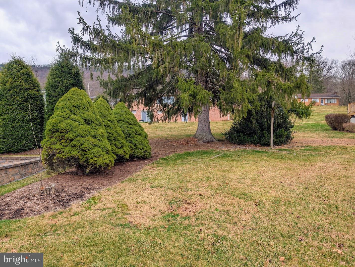 MEADOWBROOK TERRACE - Residential