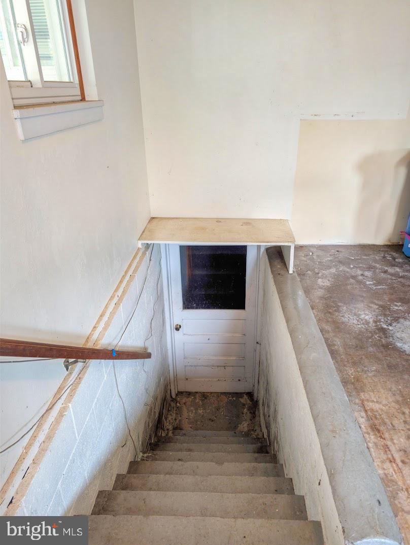 MEADOWBROOK TERRACE - Residential