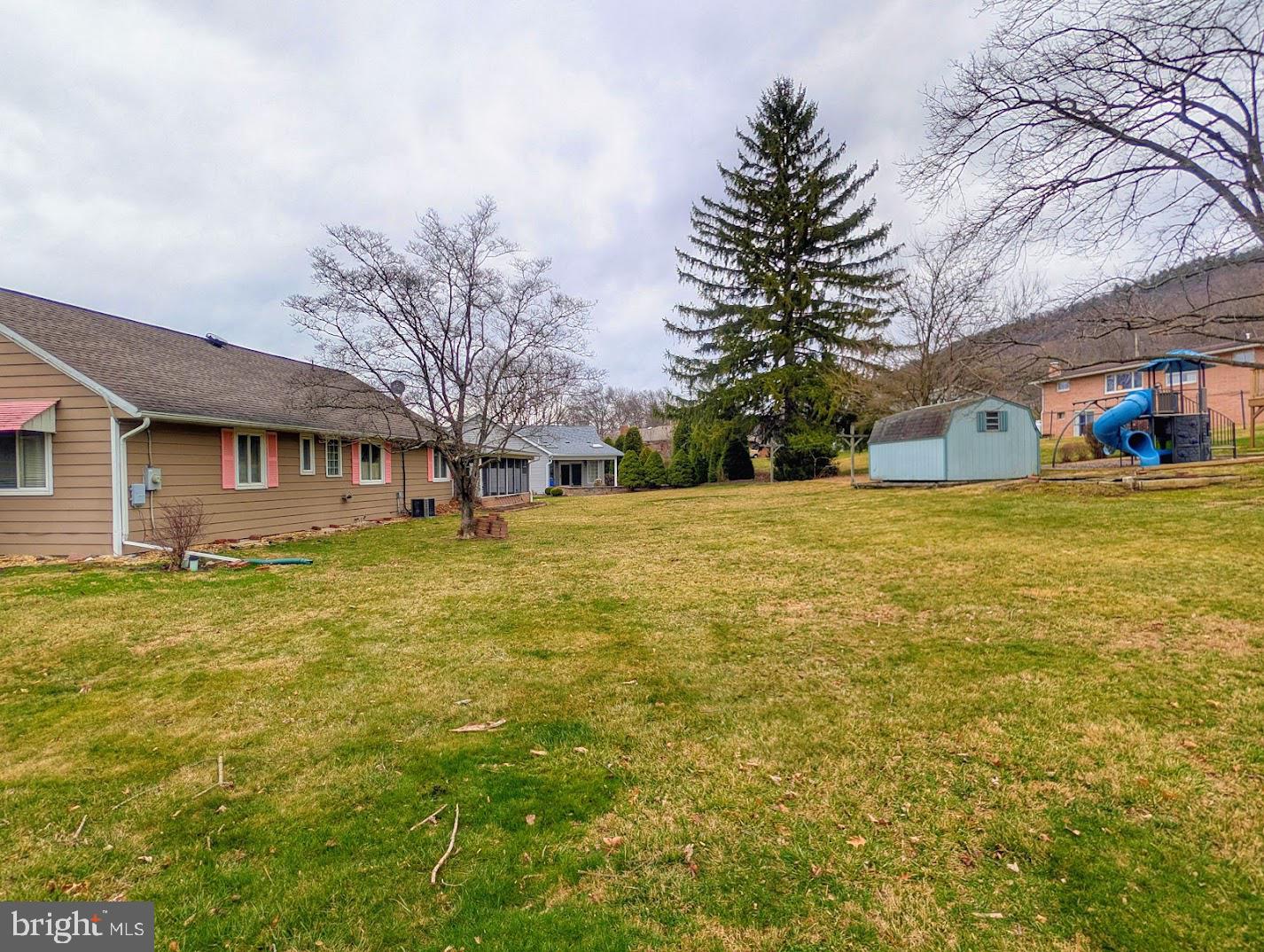 MEADOWBROOK TERRACE - Residential