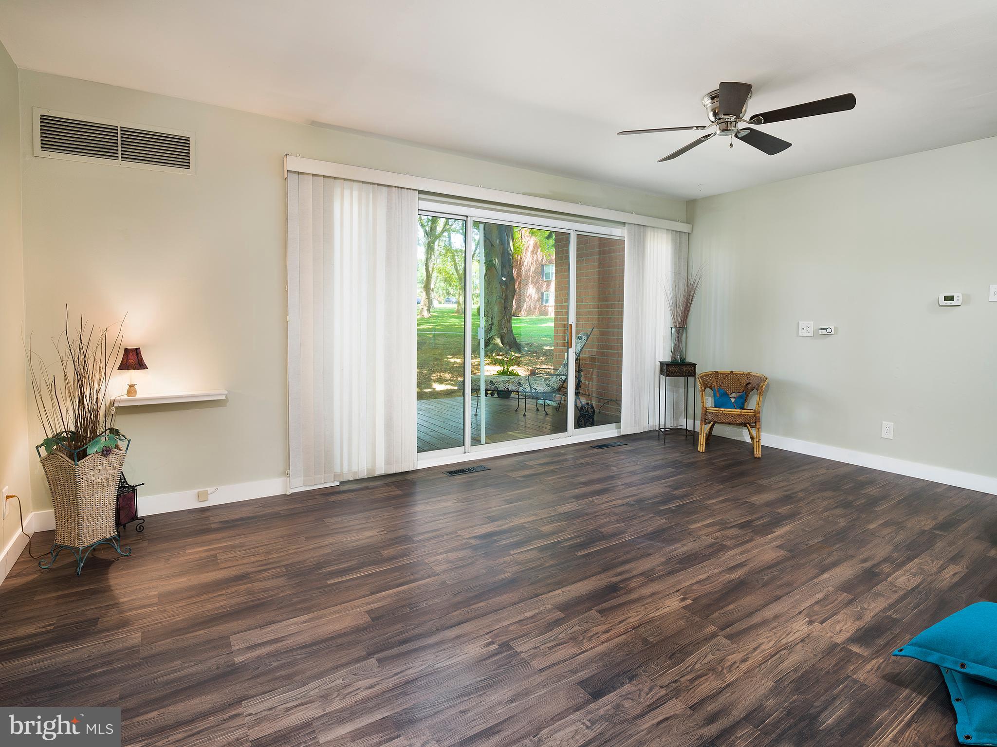 GLENHARDIE CONDOS - Residential