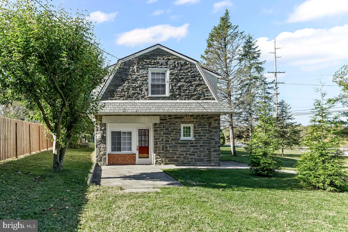 FLORIDA PARK - Residential Lease