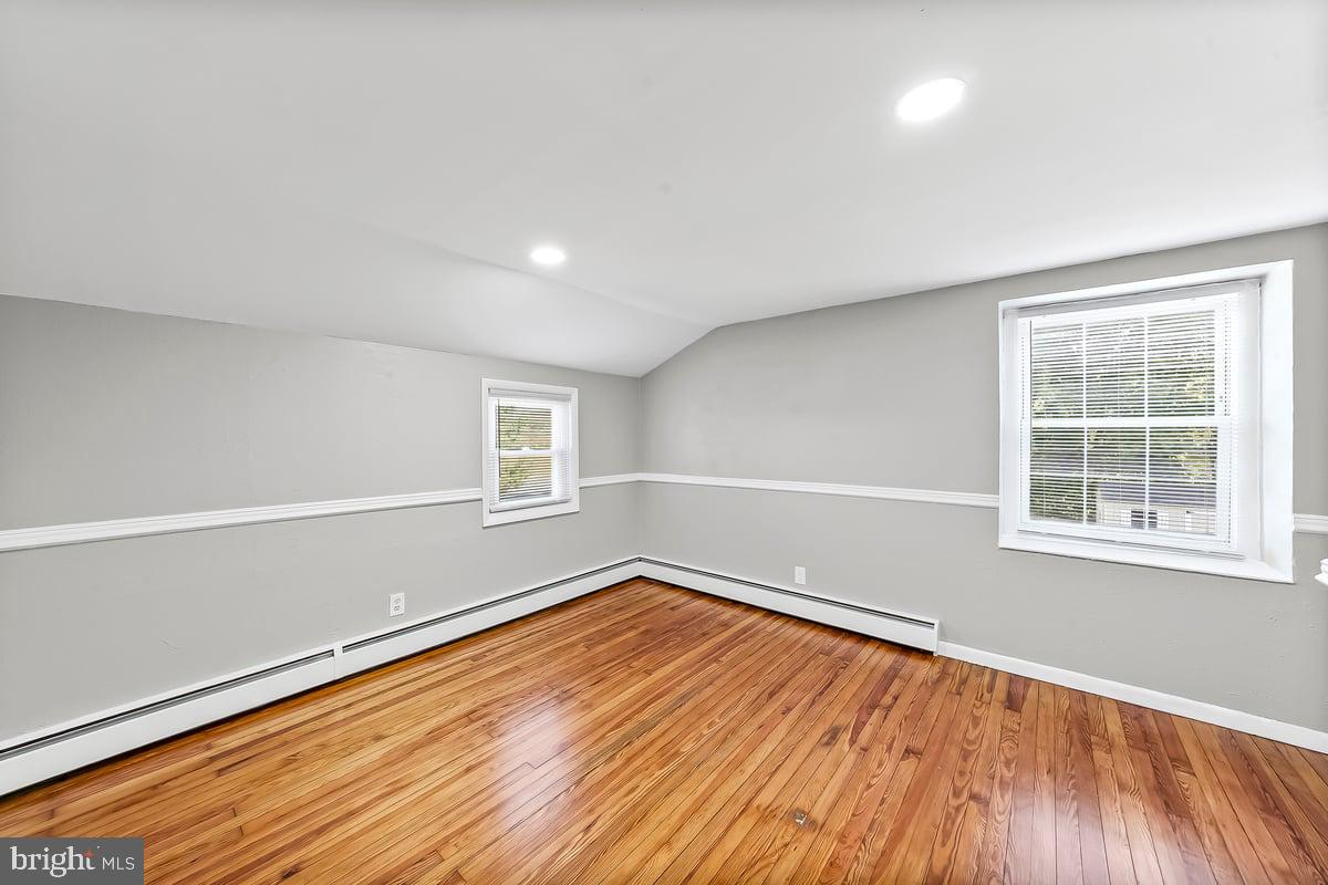 FLORIDA PARK - Residential Lease