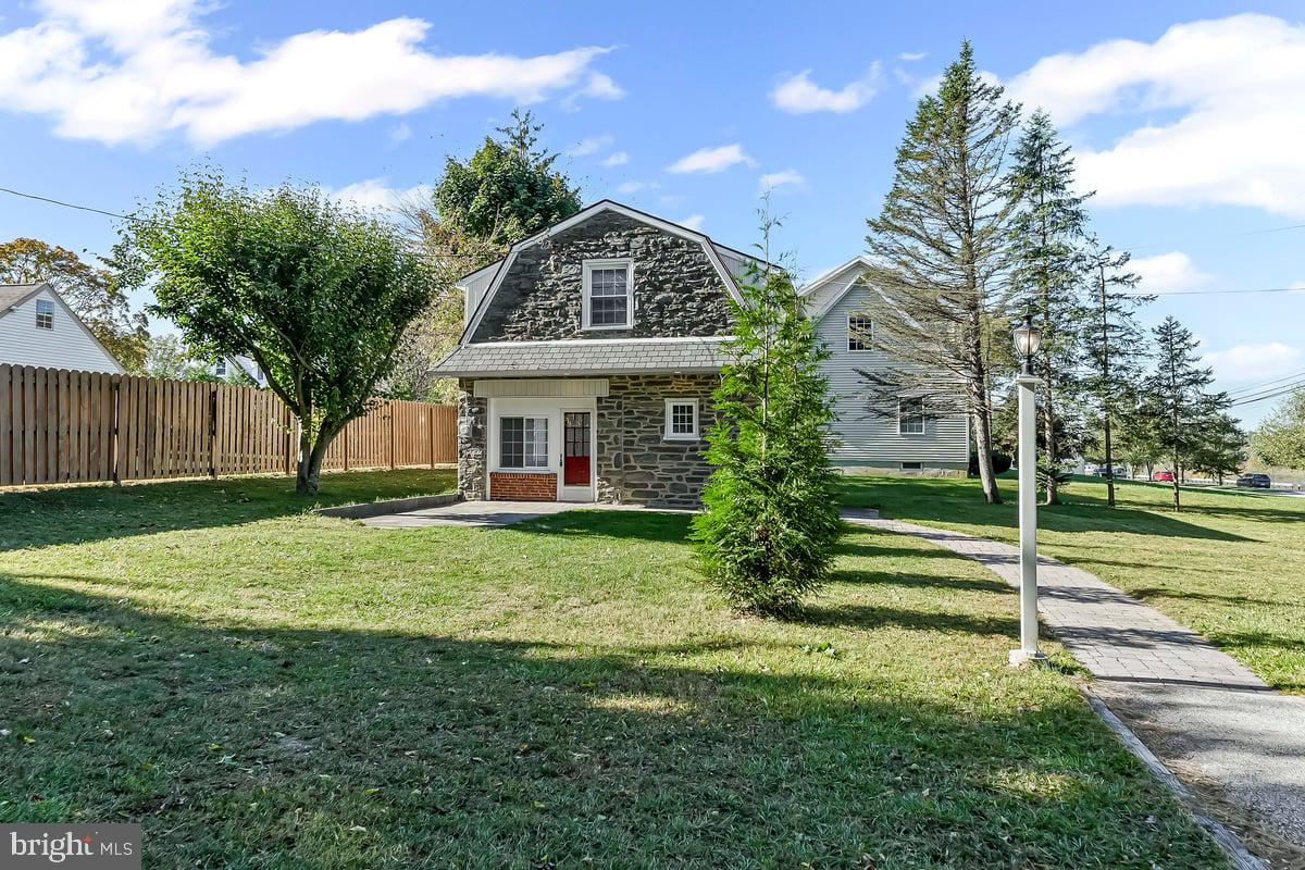 FLORIDA PARK - Residential Lease