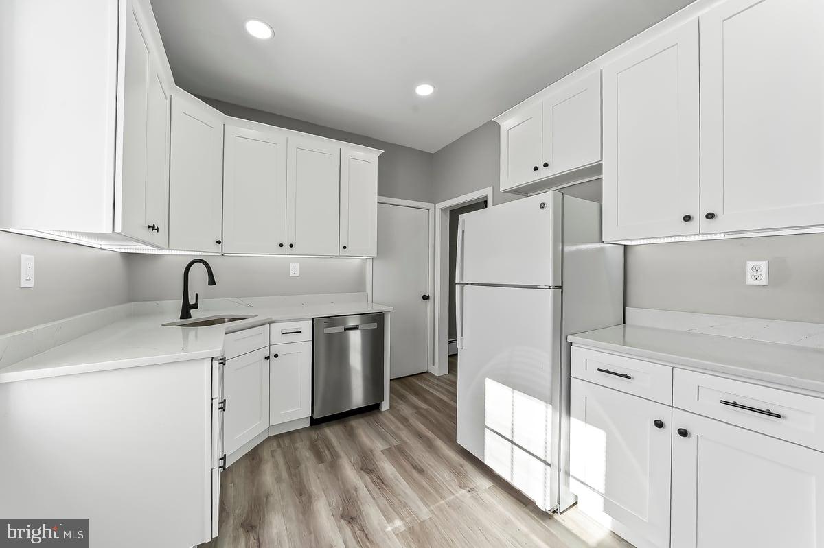 FLORIDA PARK - Residential Lease