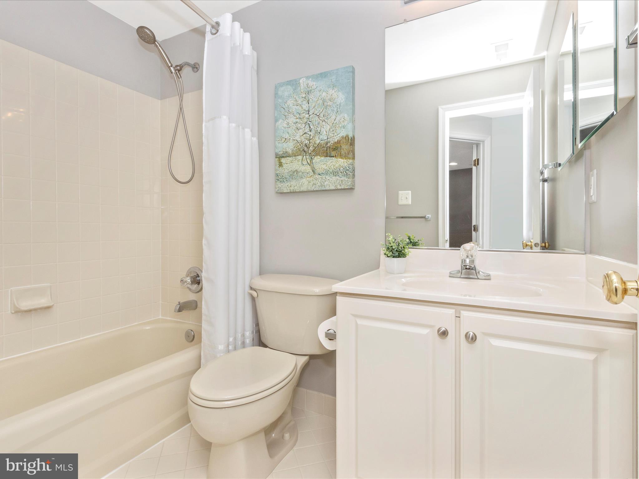 CLARKSVILLE HUNT - Residential