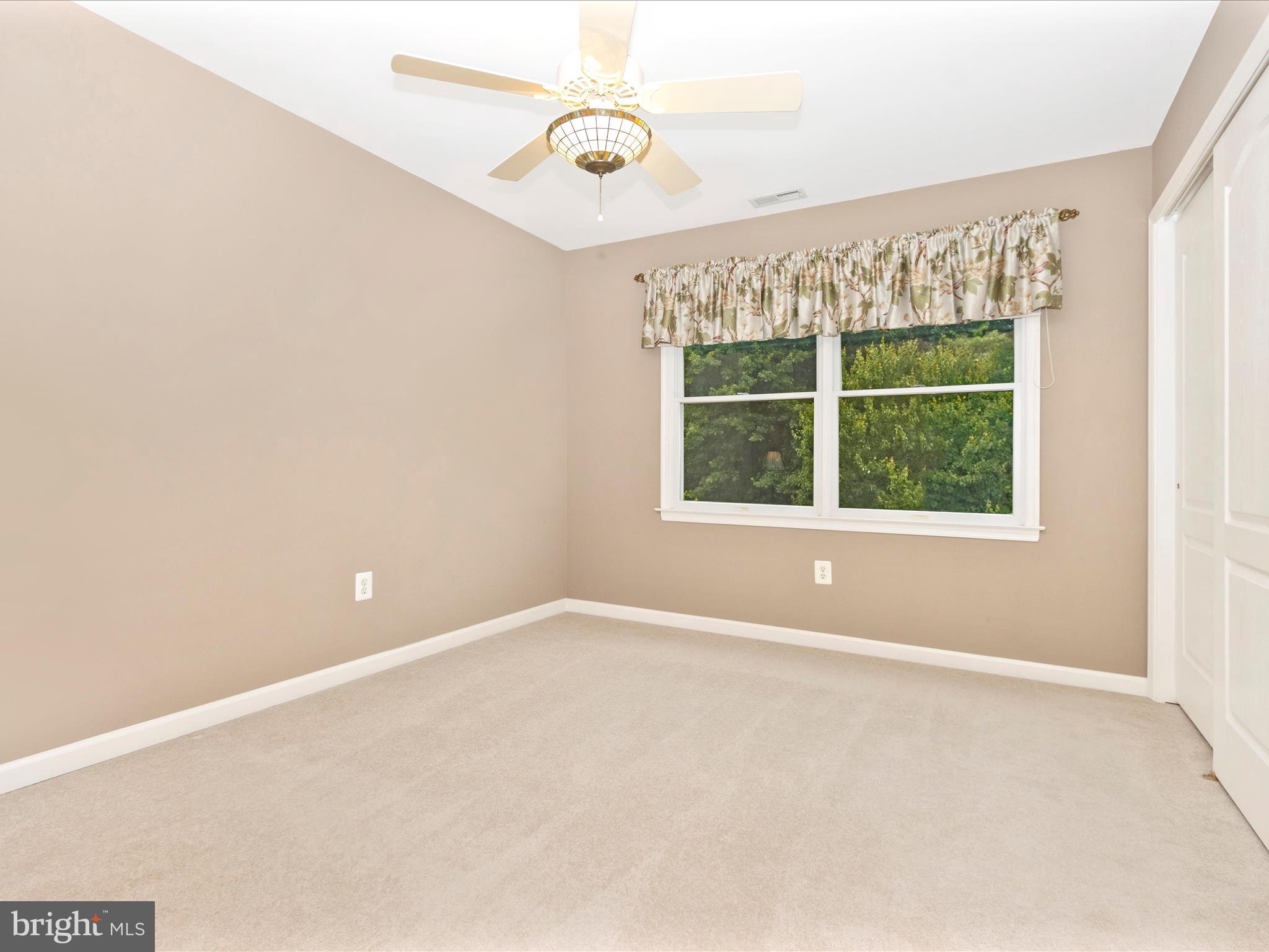 CLARKSVILLE HUNT - Residential