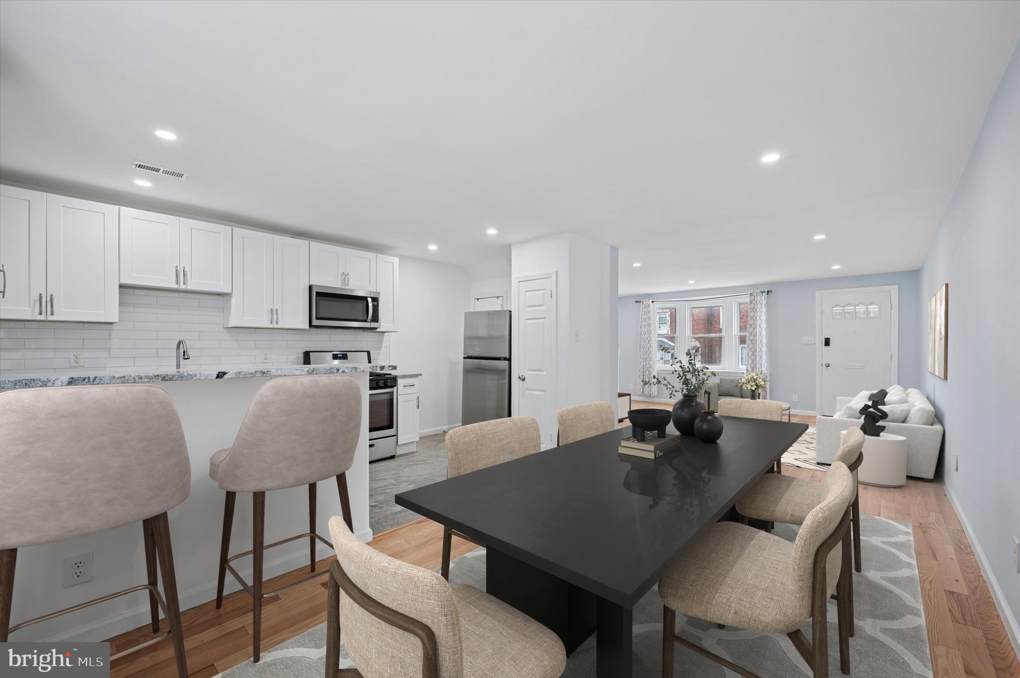 OXFORD CIRCLE - Residential