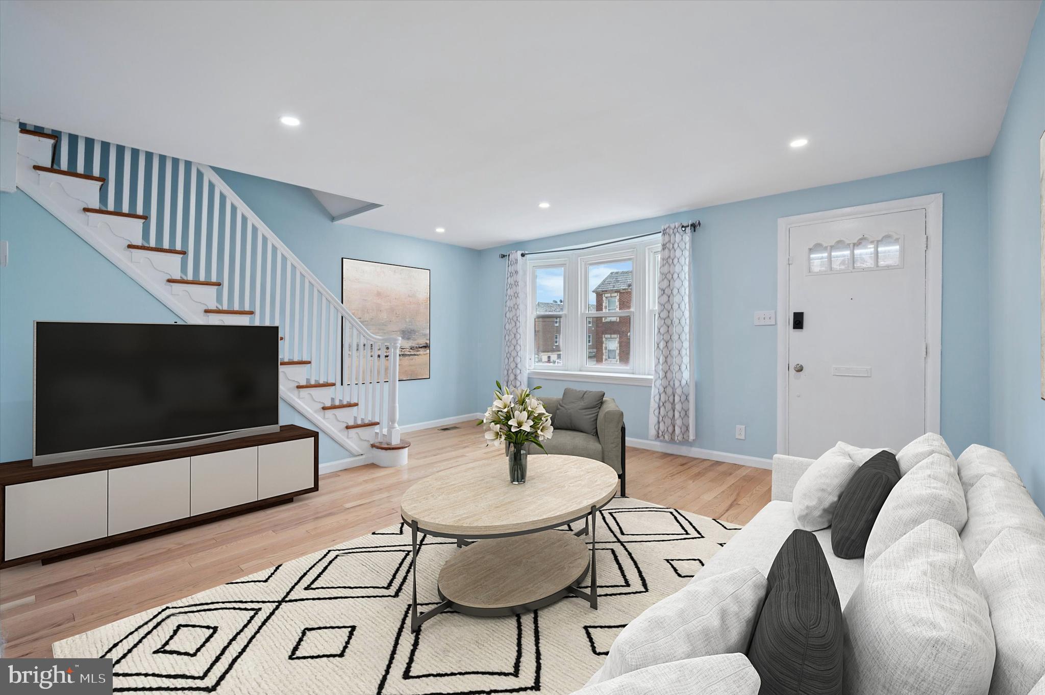 OXFORD CIRCLE - Residential