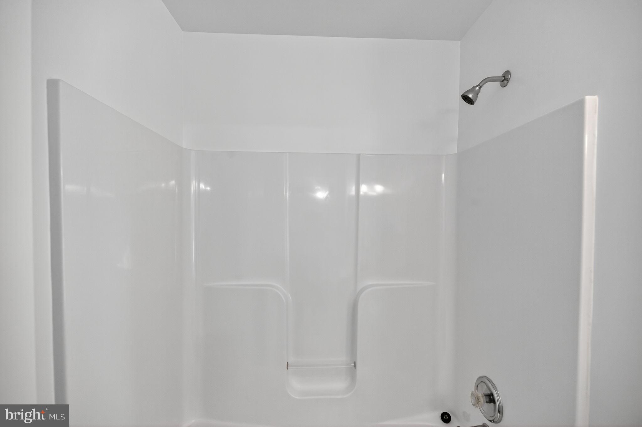 WEST SIDE - Residential